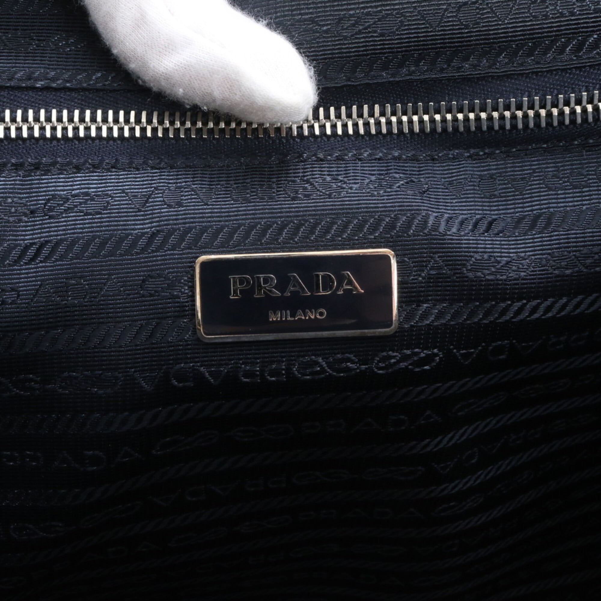 Prada Navy Leather Handbag (Pre-Owned)