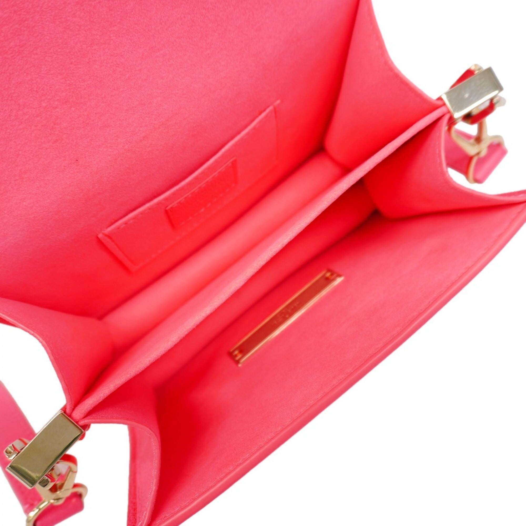 Louis Vuitton Pink Shoulder Bag (Pre-Owned)