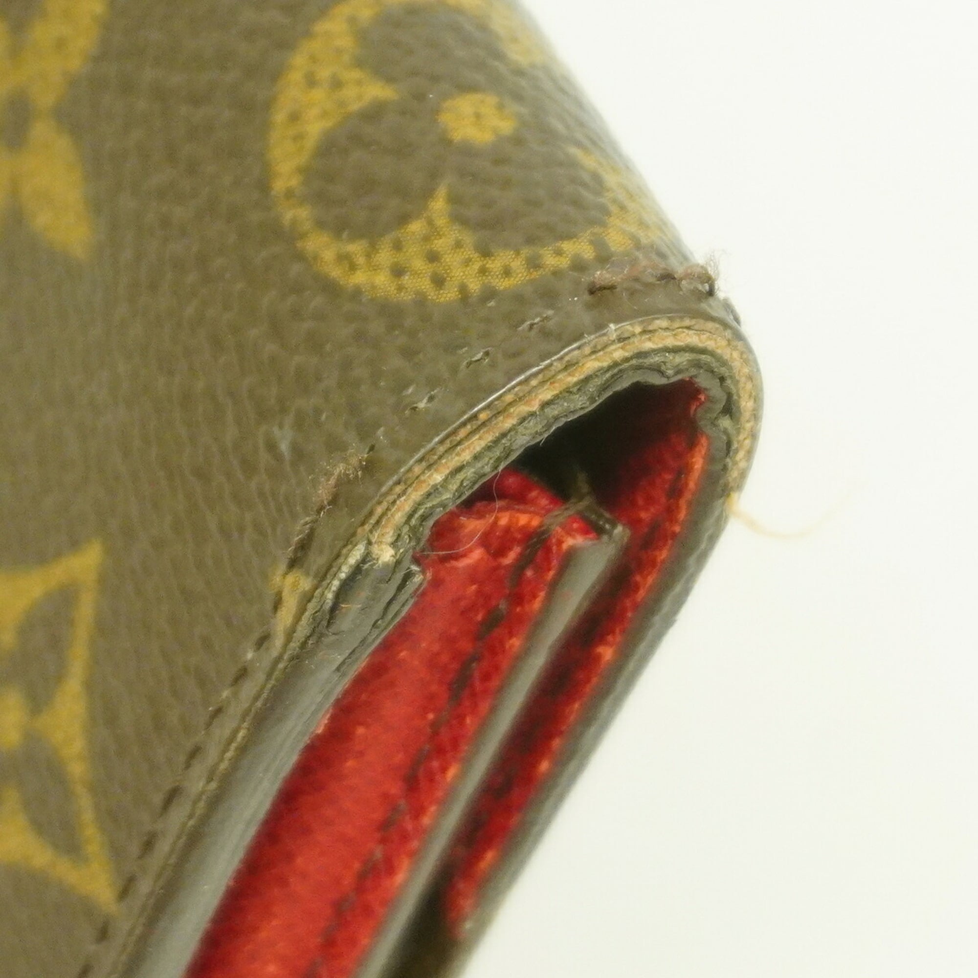 Louis Vuitton Rouge Long Wallet (Bi-Fold) (Pre-Owned)
