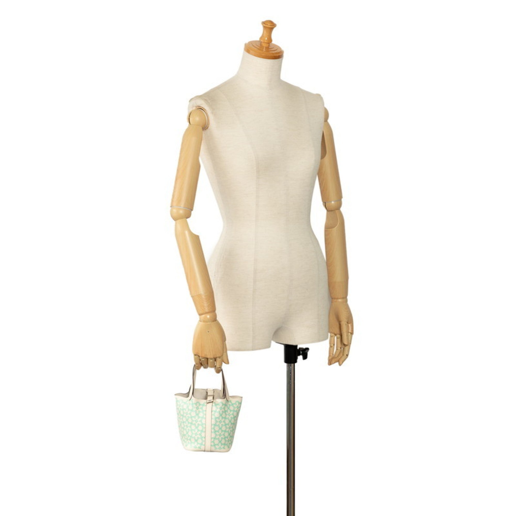 Hermes Vert Swift Leather Handbag (Pre-Owned)