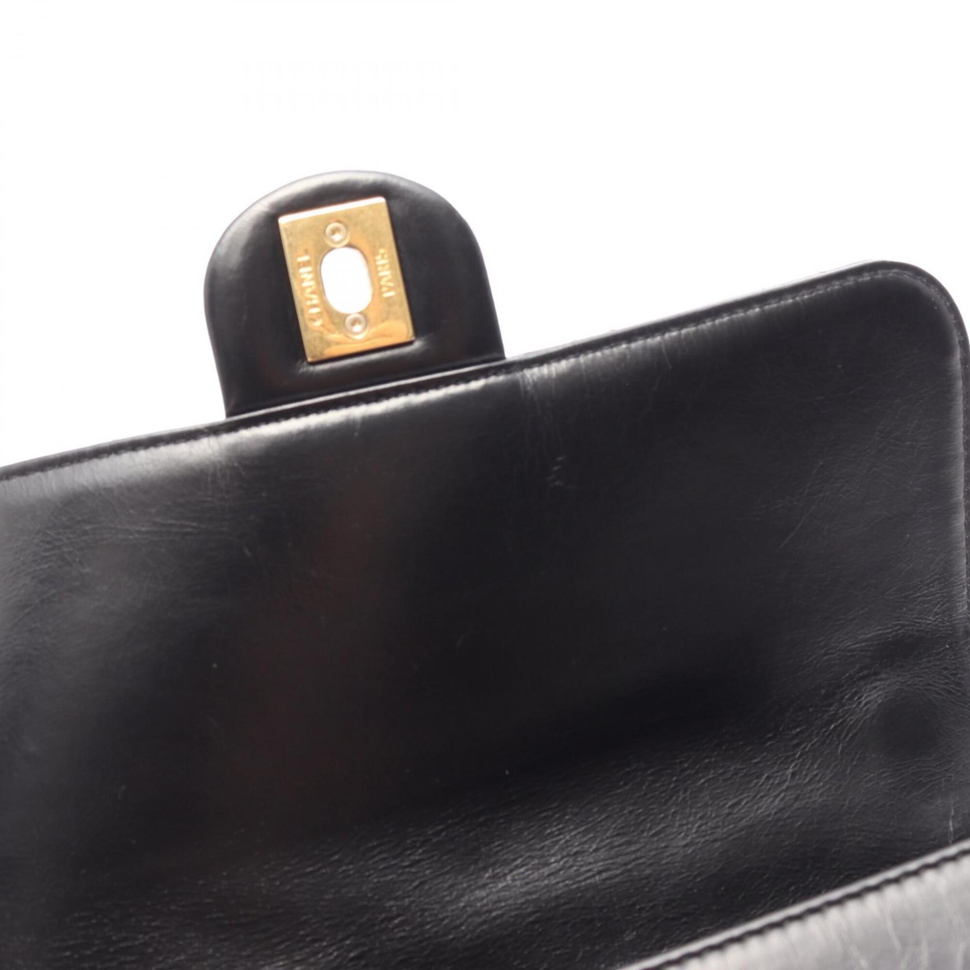 Chanel Black Leather Handbag Shoulder Bag (Pre-Owned)