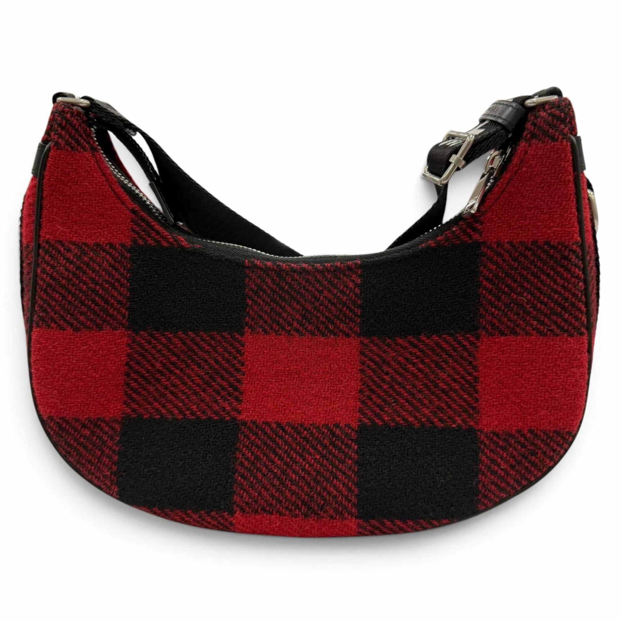 Celine Black Red Color Leather Shoulder Bag (Pre-Owned)