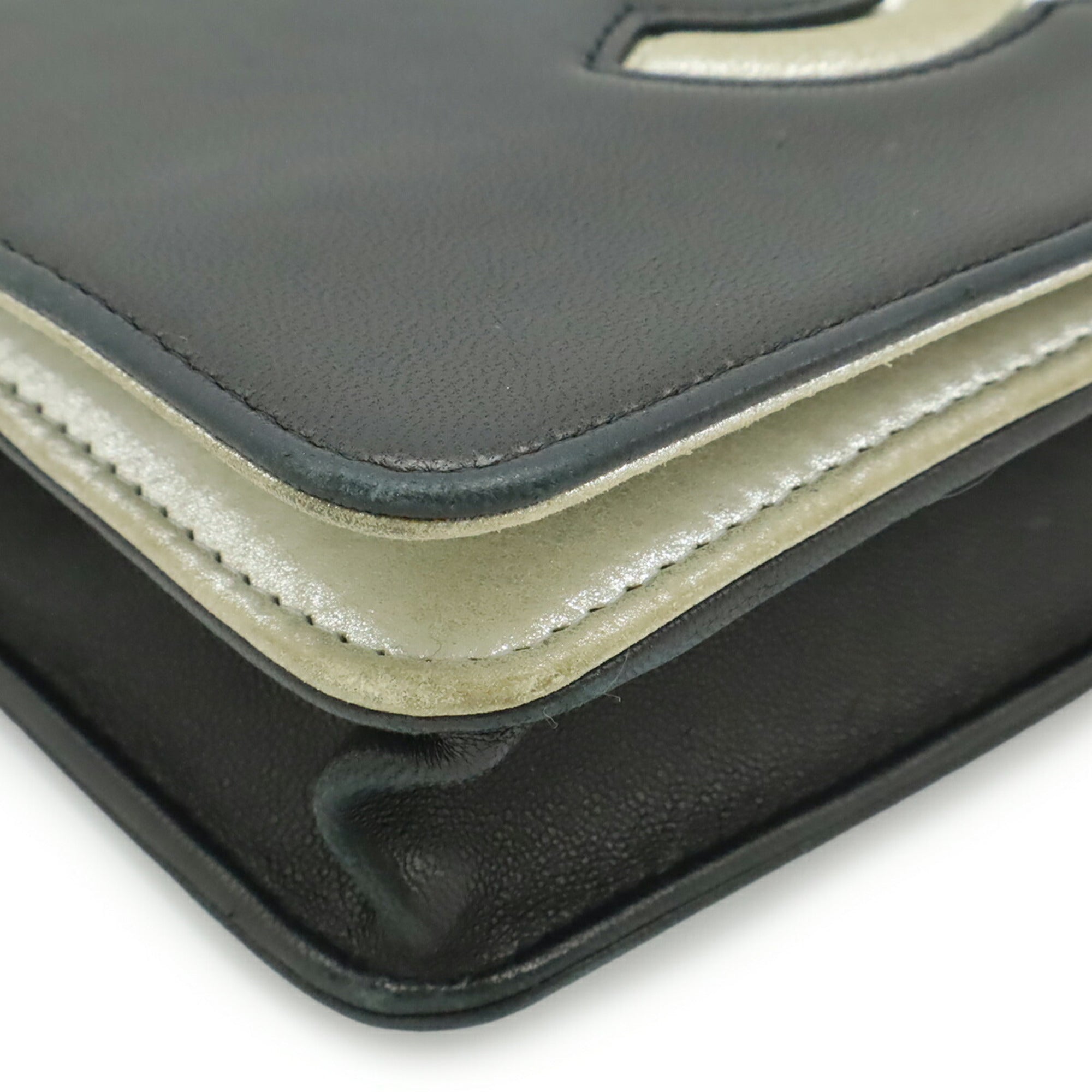 Chanel Black Metallic Silver Leather Chain/Shoulder Wallet (Pre-Owned)