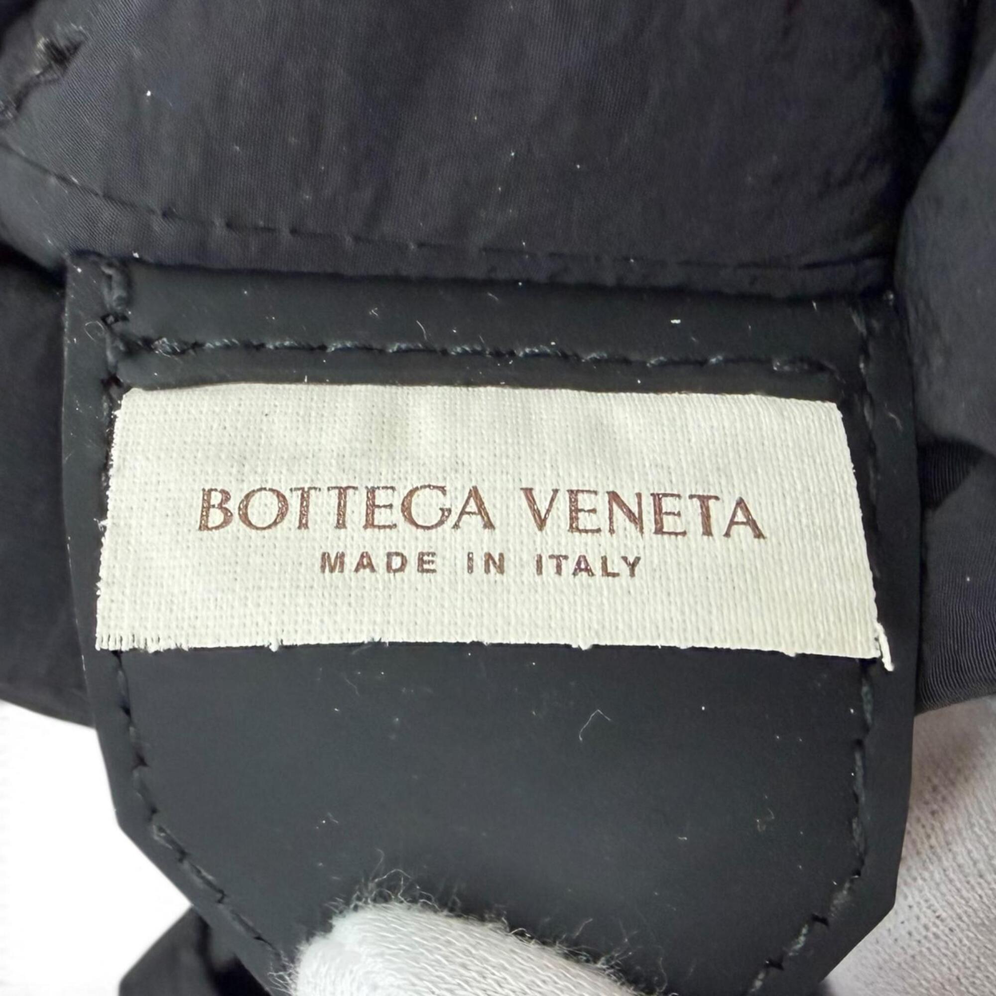 Bottega Veneta Black Nylon Shoulder Bag Sling Bag (Pre-Owned)