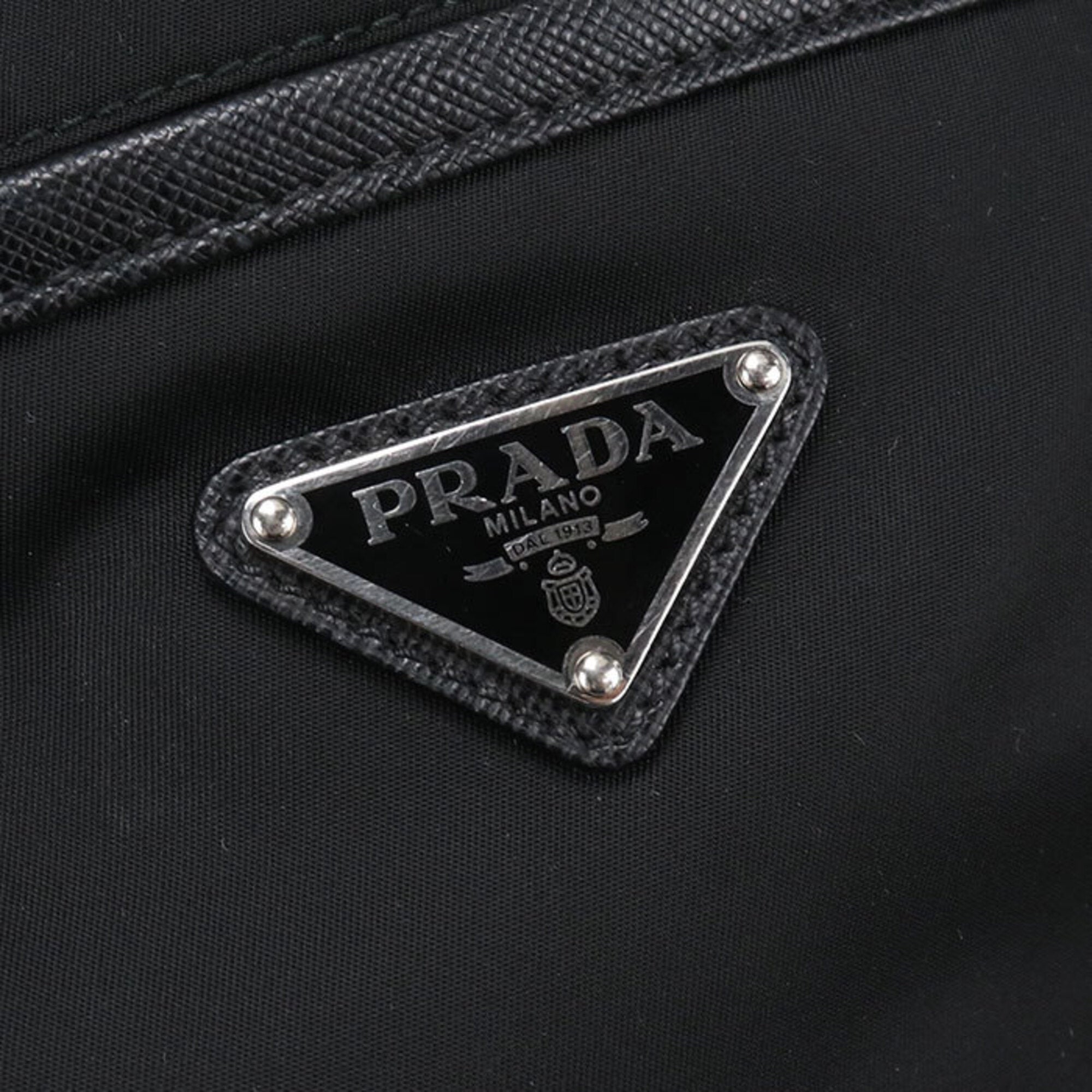 Prada Black Nylon Shoulder Bag (Pre-Owned)