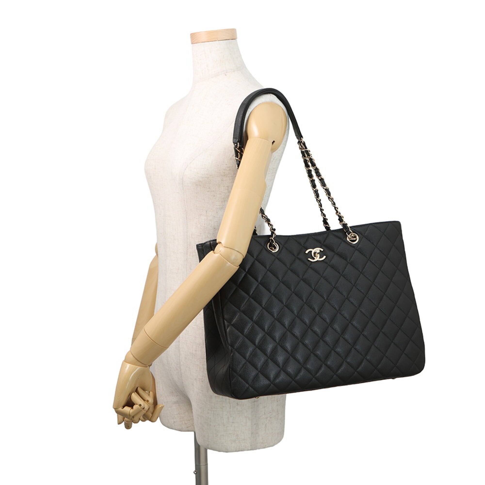 Chanel Black Grained Calfskin Shopping Bag Tote Bag (Pre-Owned)