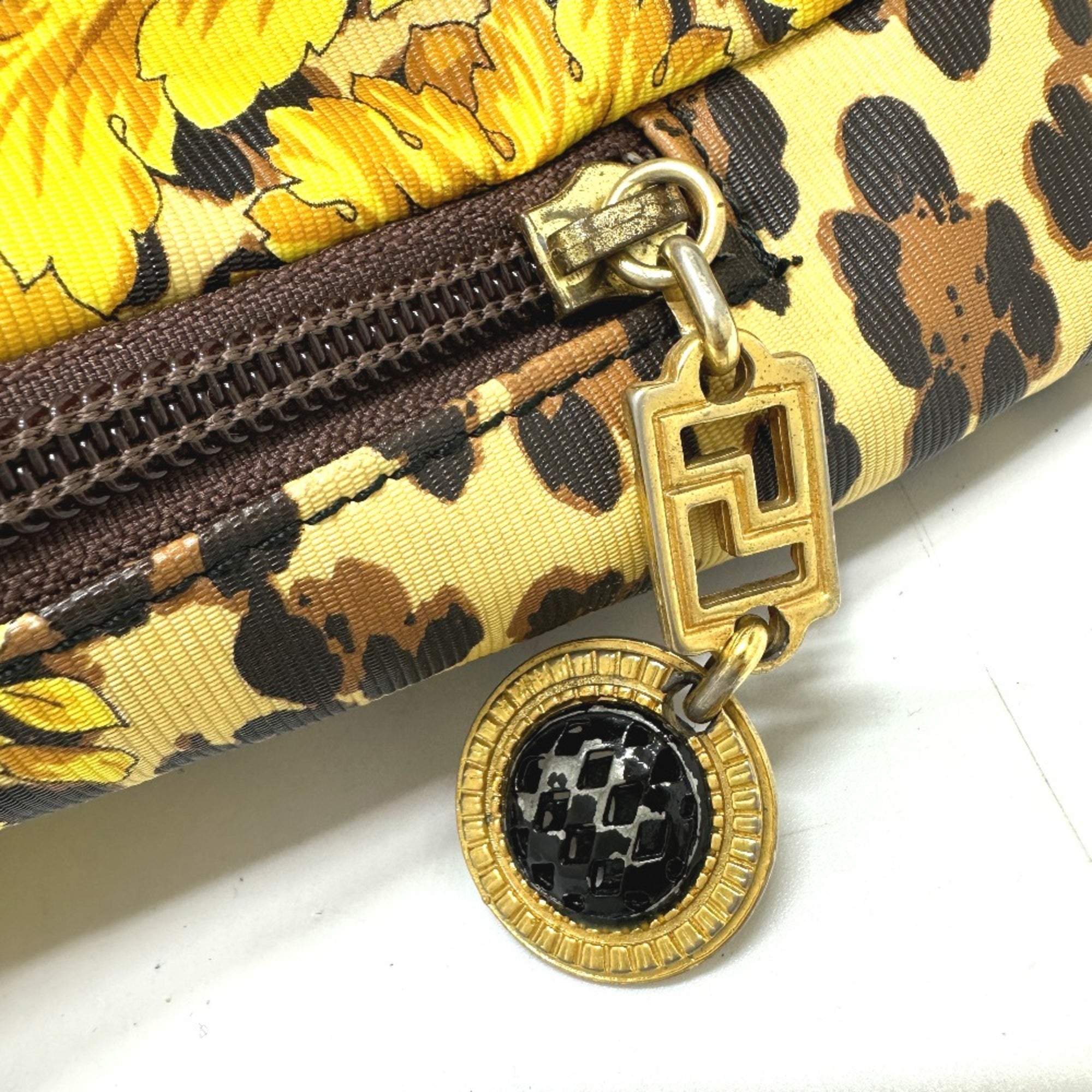 Versace Yellow Leather Shoulder Bag (Pre-Owned)
