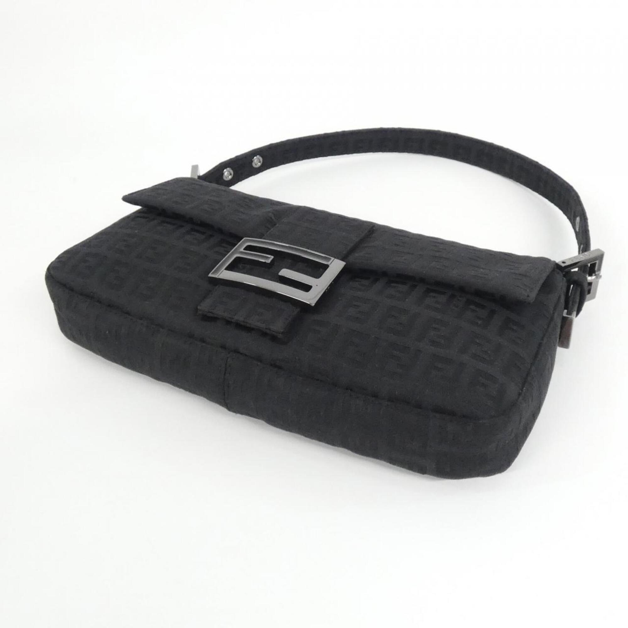 Fendi Baguette Black Canvas Shoulder Bag (Pre-Owned)