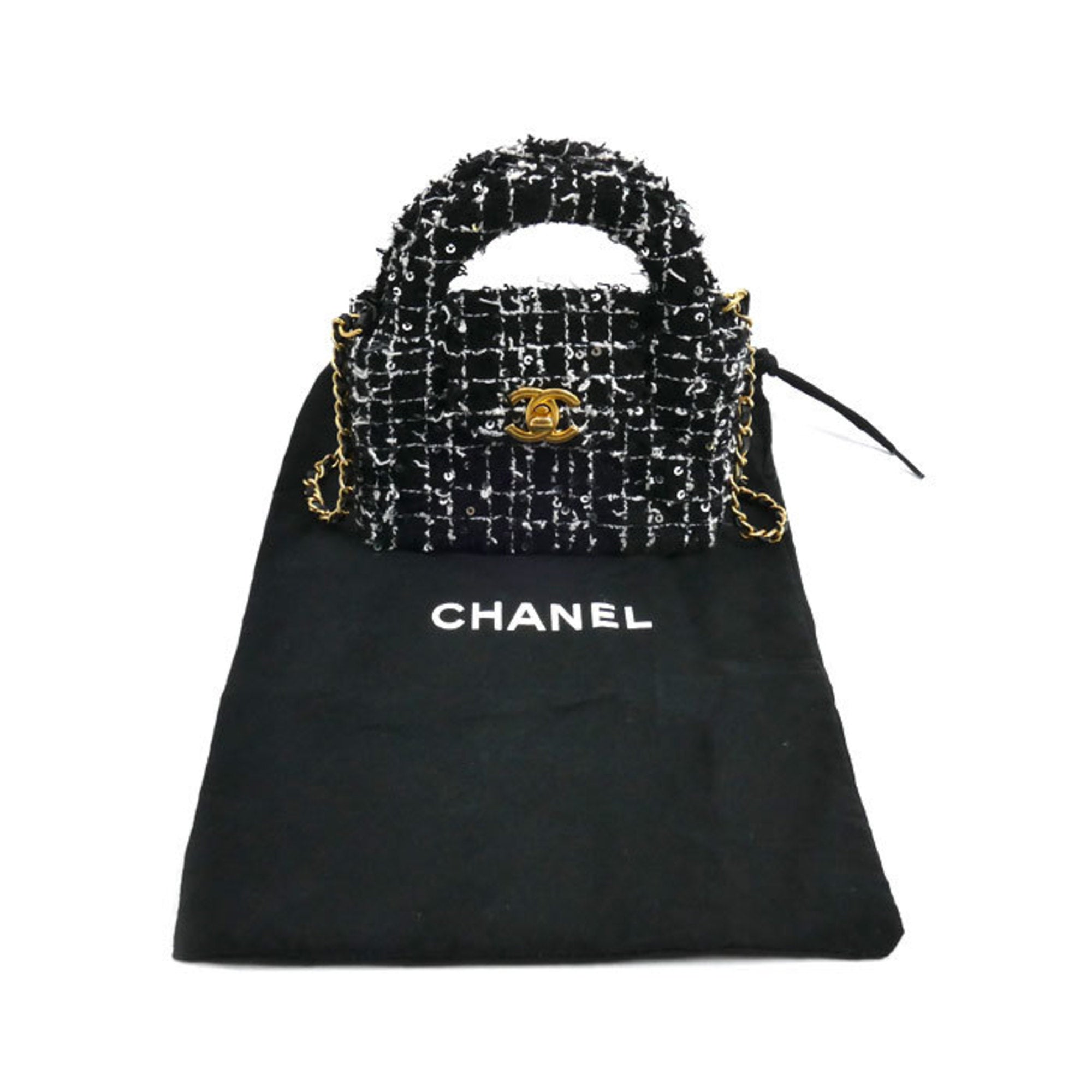Chanel Black Tweed Shoulder Bag (Pre-Owned)