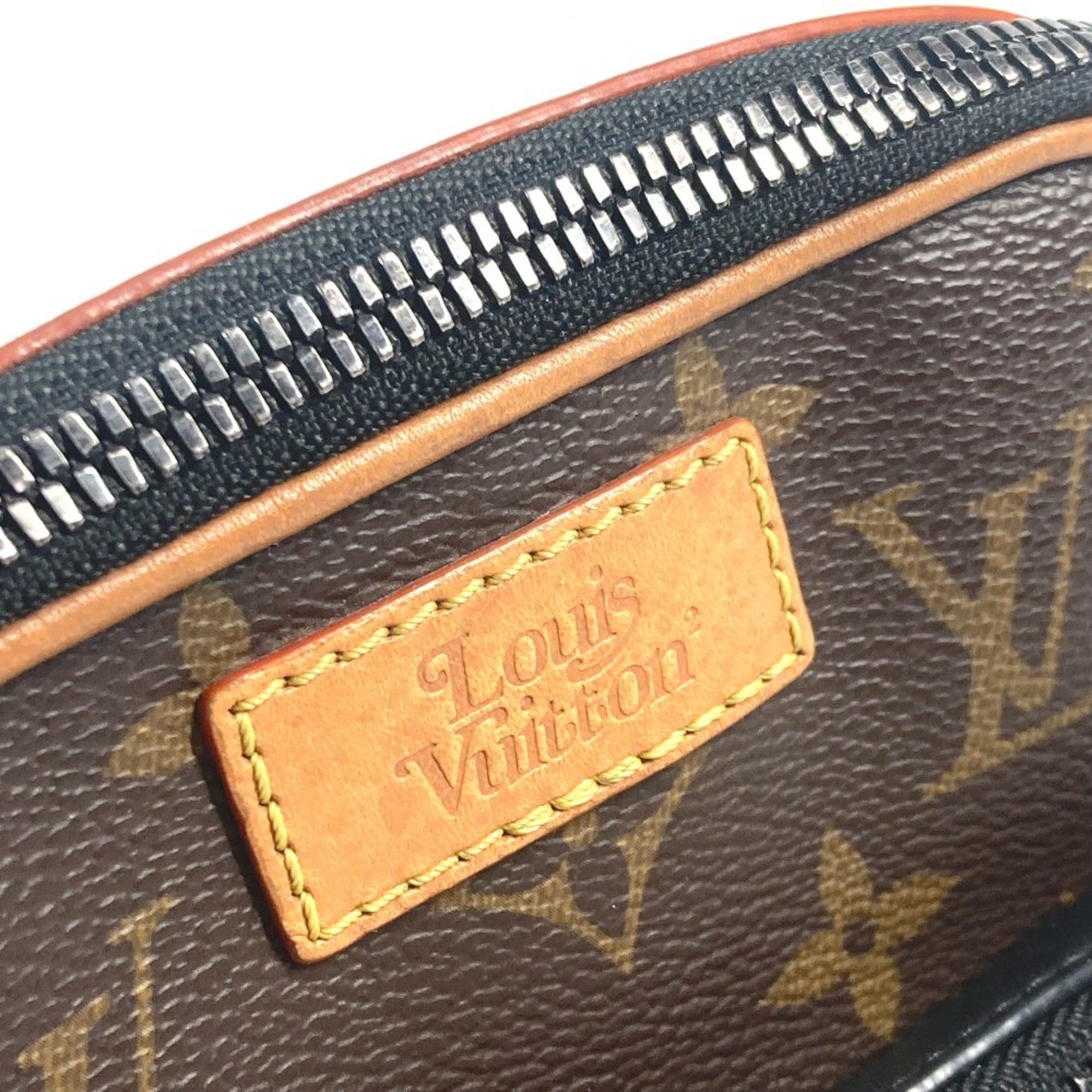 Louis Vuitton Brown Shoulder Bag Sling Bag (Pre-Owned)
