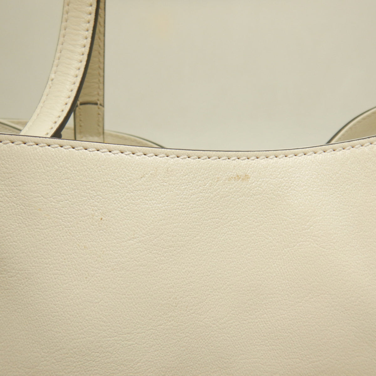 Gucci Horsebit Ivory Leather Tote Bag (Pre-Owned)