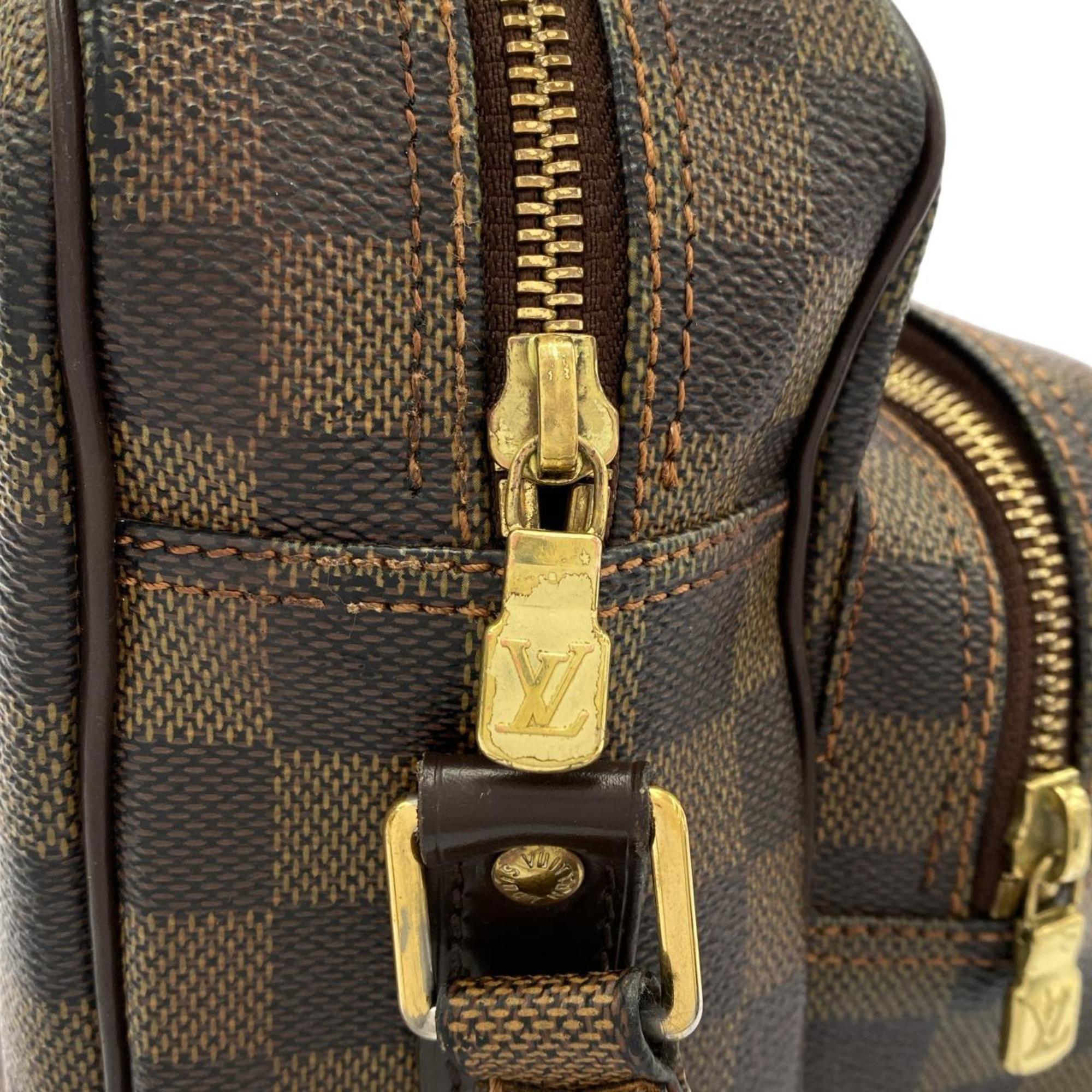 Louis Vuitton Brown Coated Canvas Shoulder Bag (Pre-Owned)