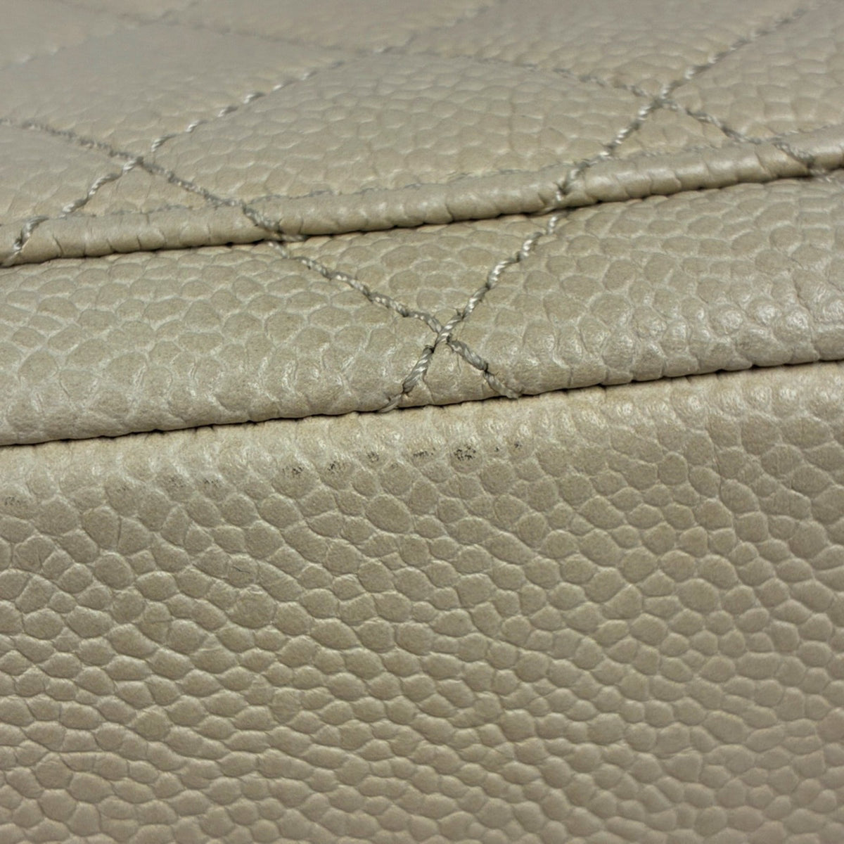 Chanel Matelasse Light Beige Grained Calfskin Shoulder Bag (Pre-Owned)