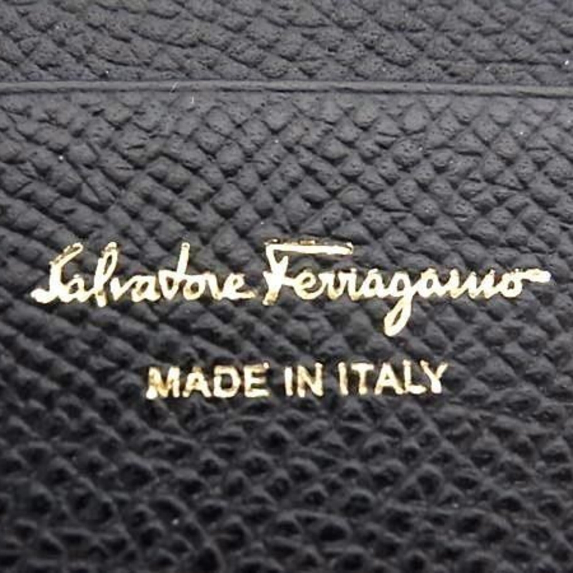 Salvatore Ferragamo Black Leather Wallet (Bi-Fold) (Pre-Owned)