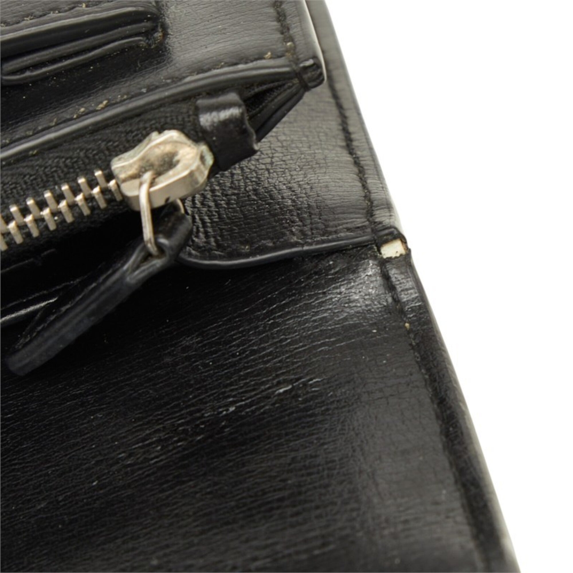 Saint Laurent Black Leather Shoulder Bag (Pre-Owned)
