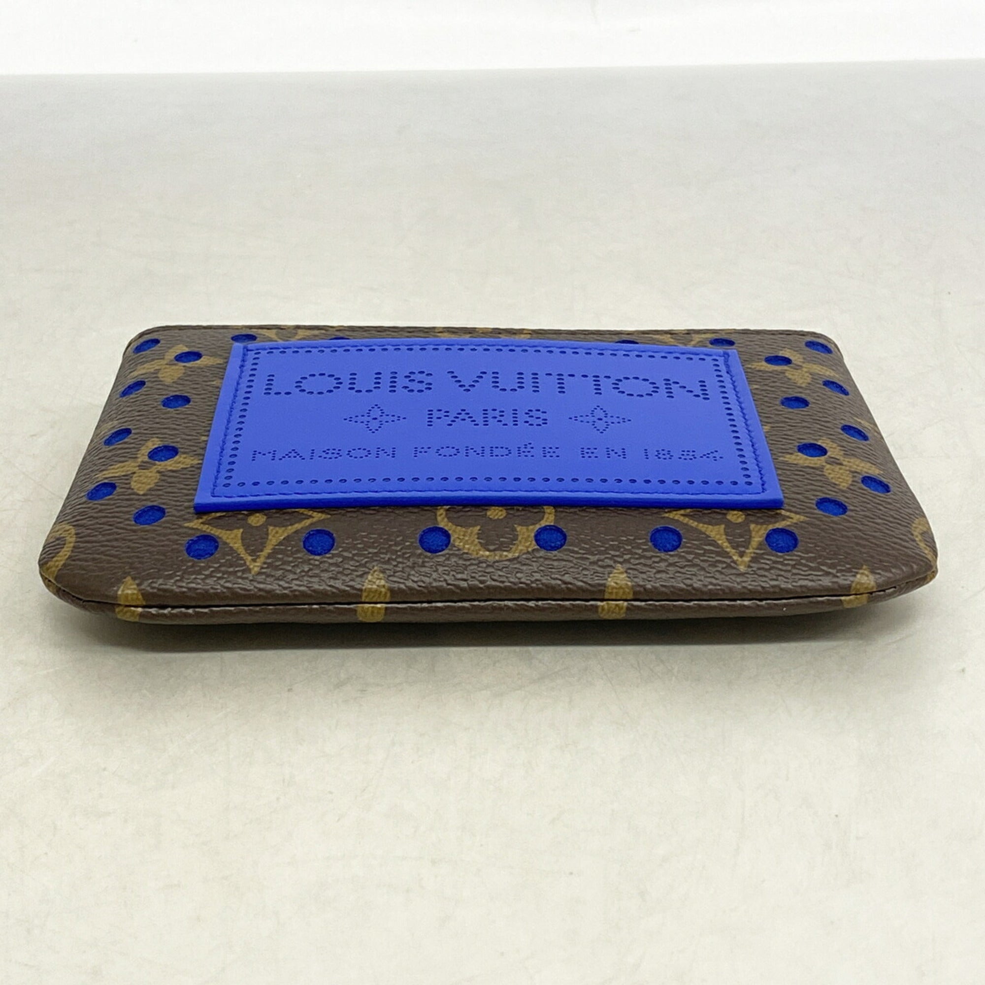 Louis Vuitton Brown Pochette (Pre-Owned)