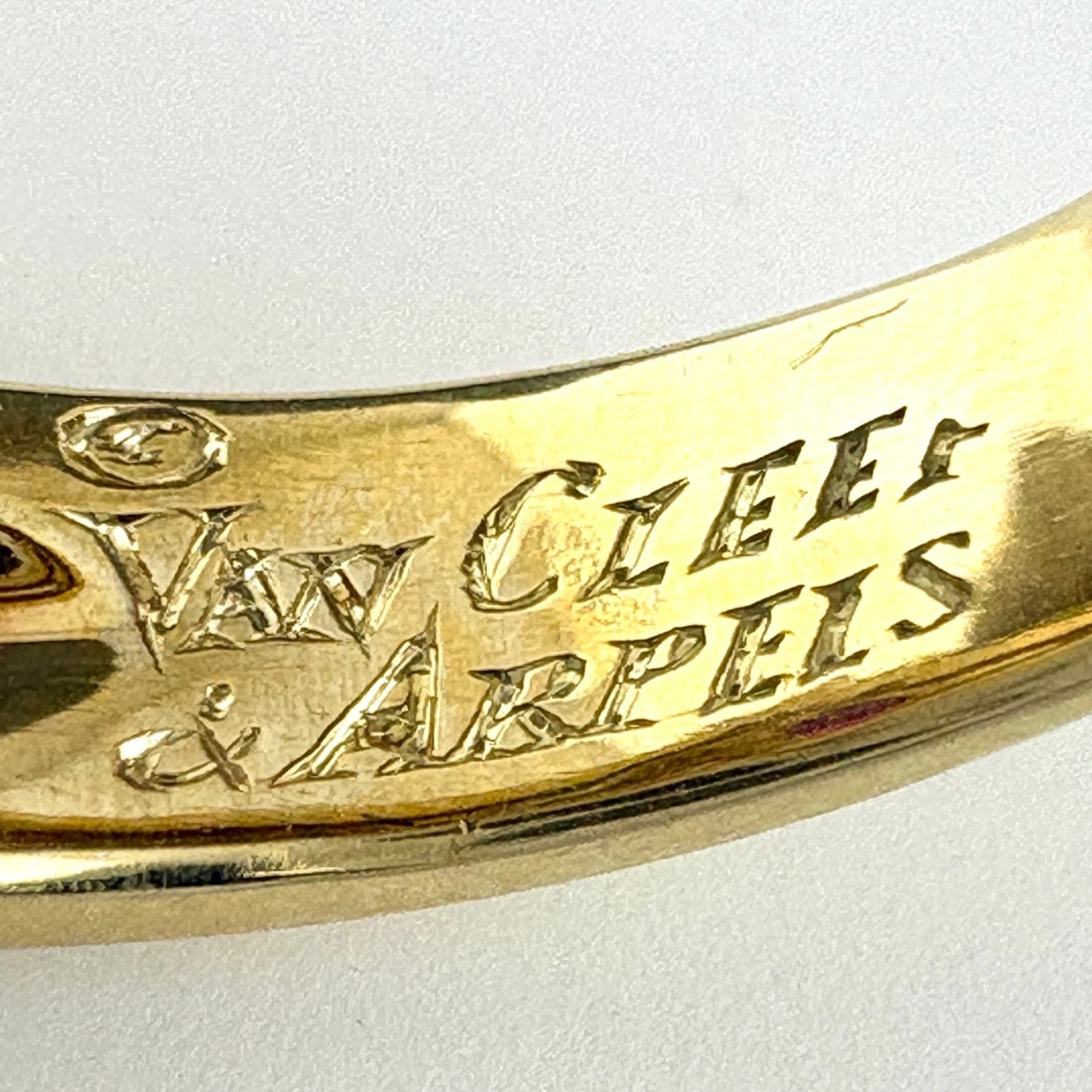 Van Cleef & Arpels Yellow Gold (18K) Band Ring (Pre-Owned)