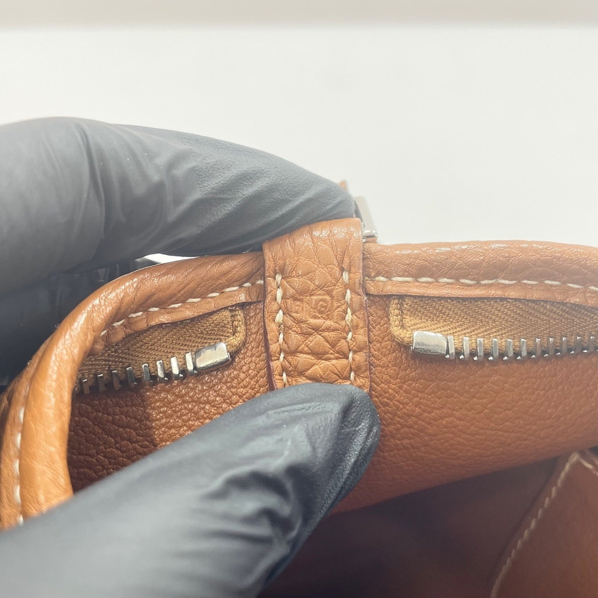 Hermes Brown Shoulder Bag (Pre-Owned)
