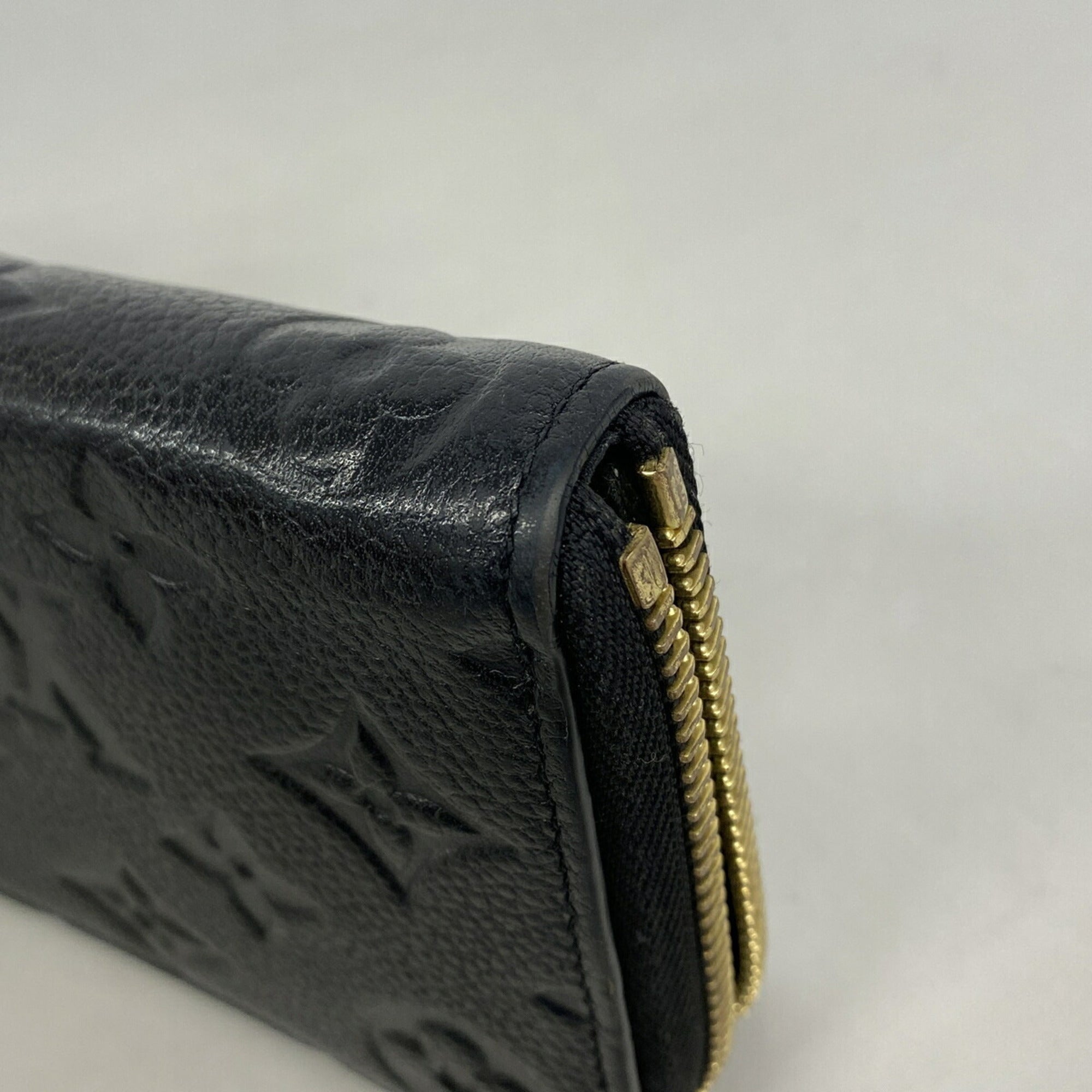 Louis Vuitton Noir Long Wallet (Bi-Fold) (Pre-Owned)