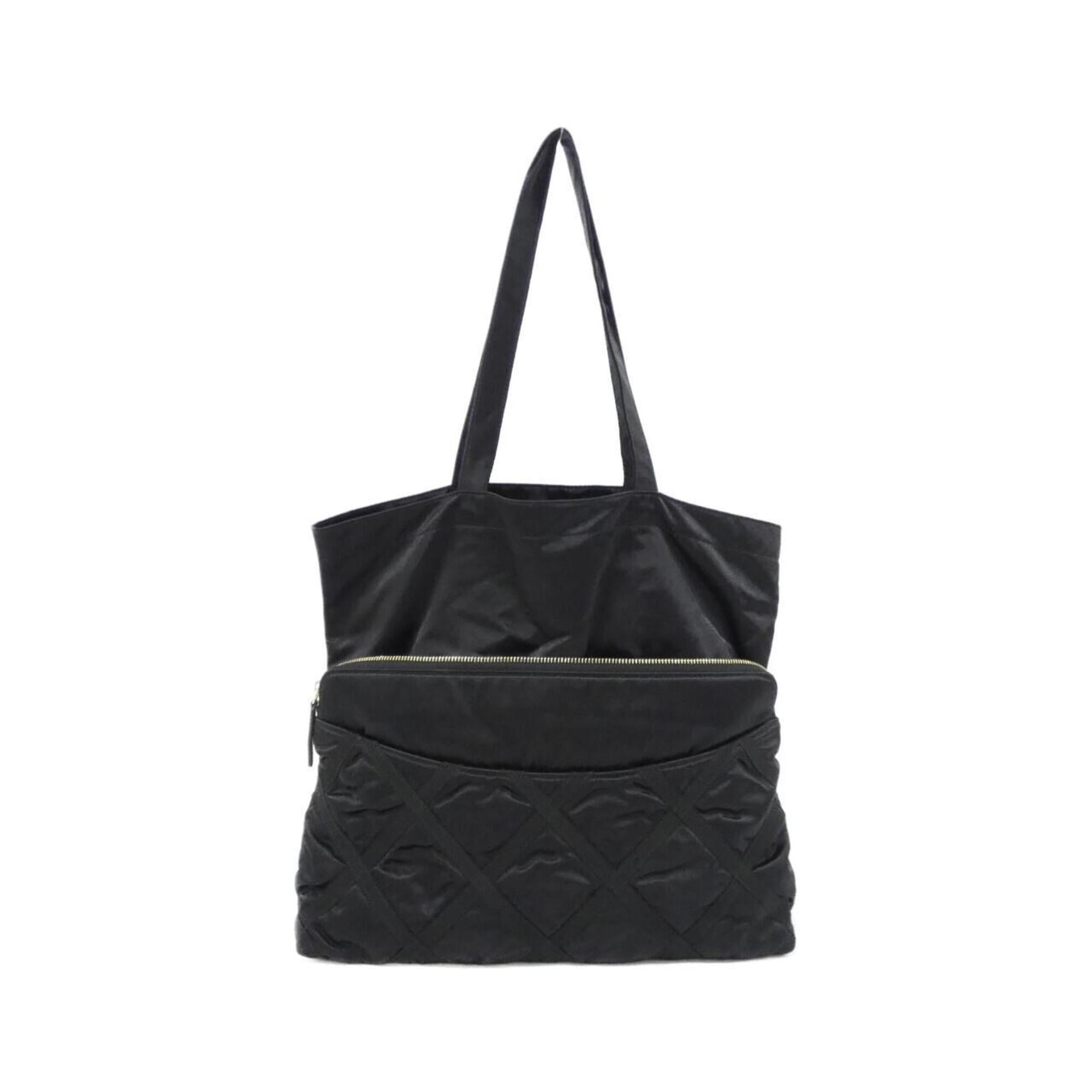 Chanel Black Nylon Handbag (Pre-Owned)