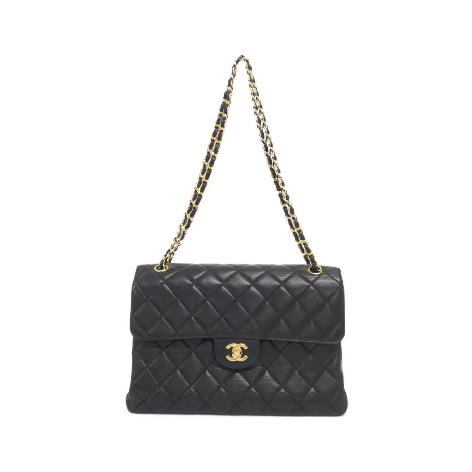 Chanel Black Leather Shoulder Bag (Pre-Owned)