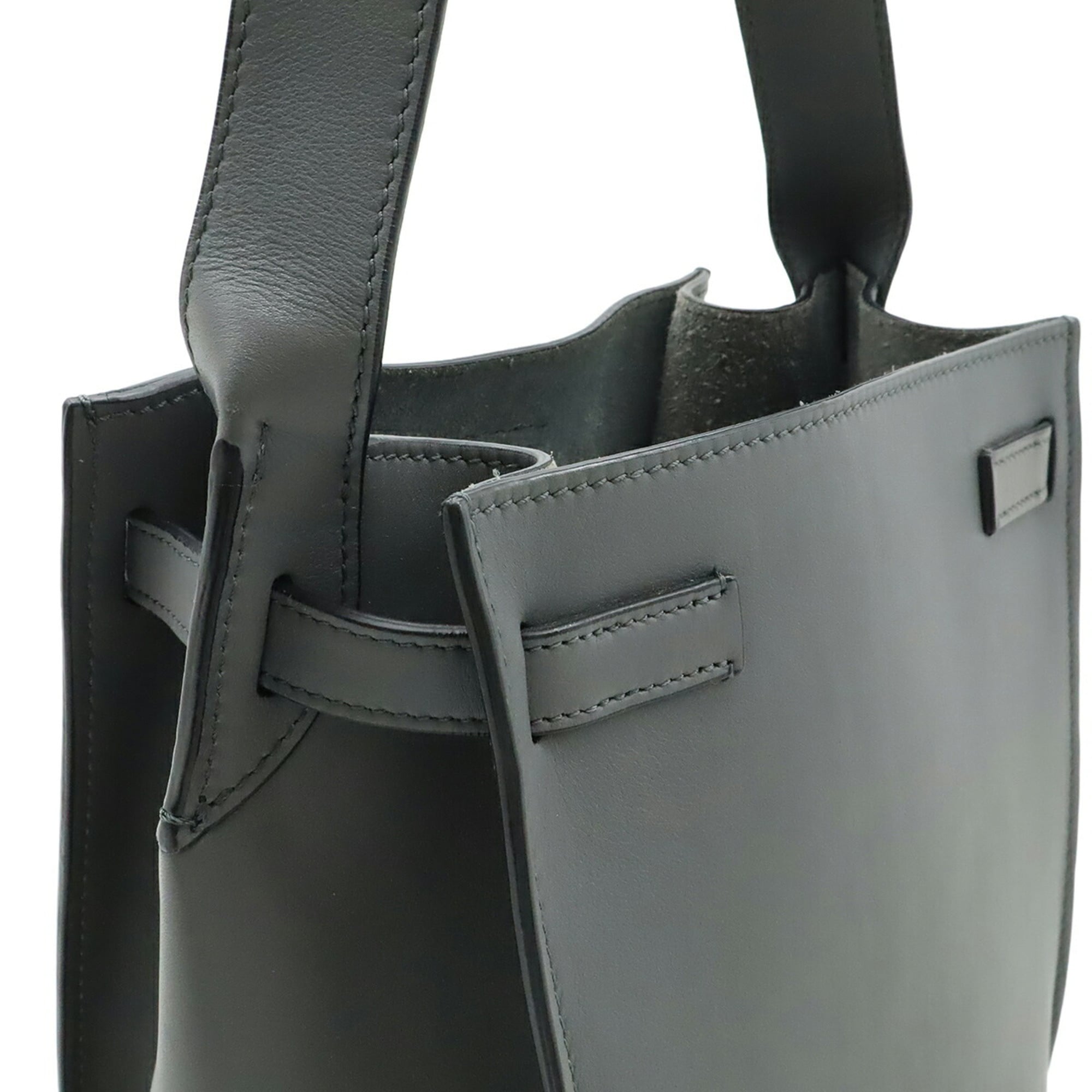 Celine Gray Leather Shoulder Bag (Pre-Owned)