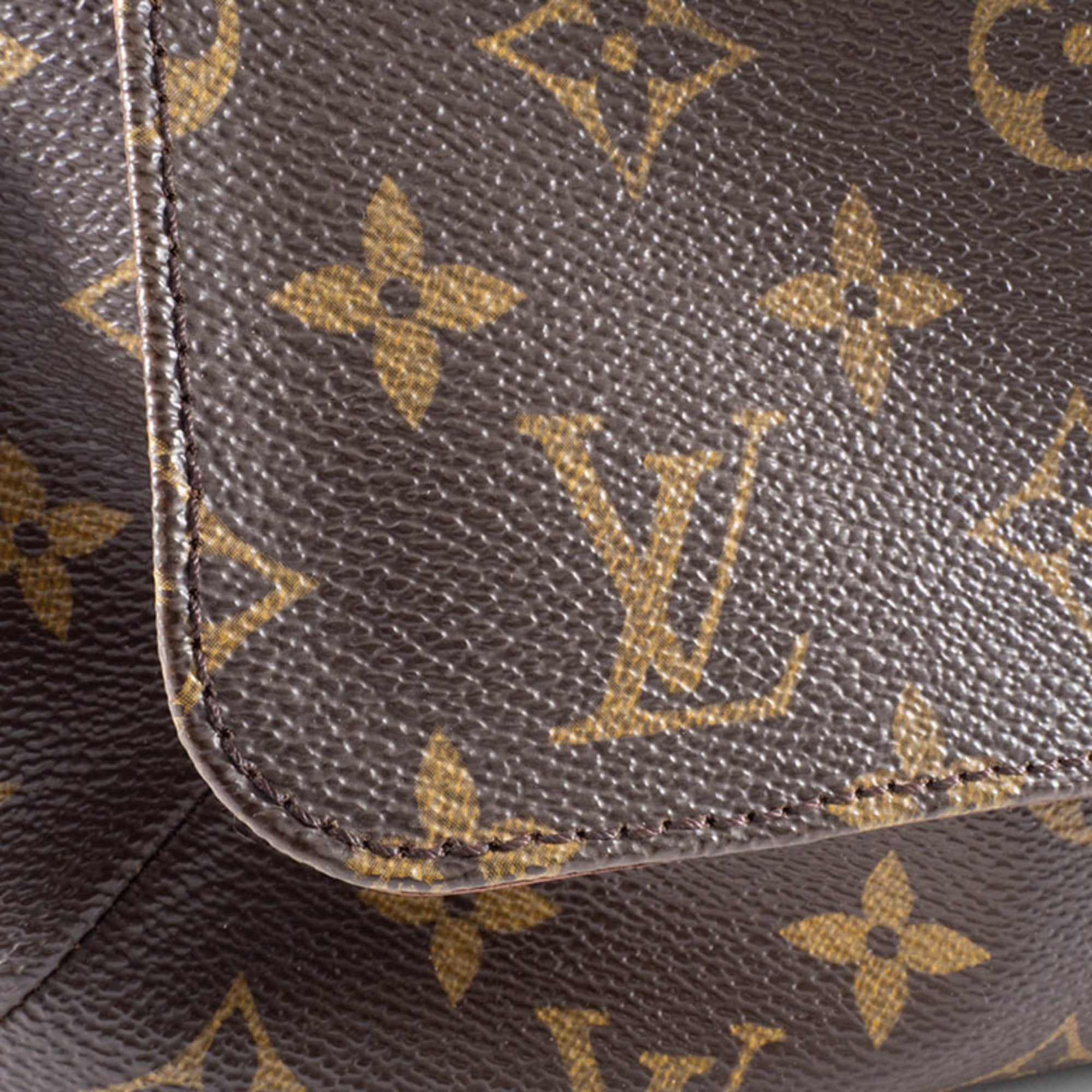 Louis Vuitton Brown Monogram Monogram Canvas Shoulder Bag (Pre-Owned)