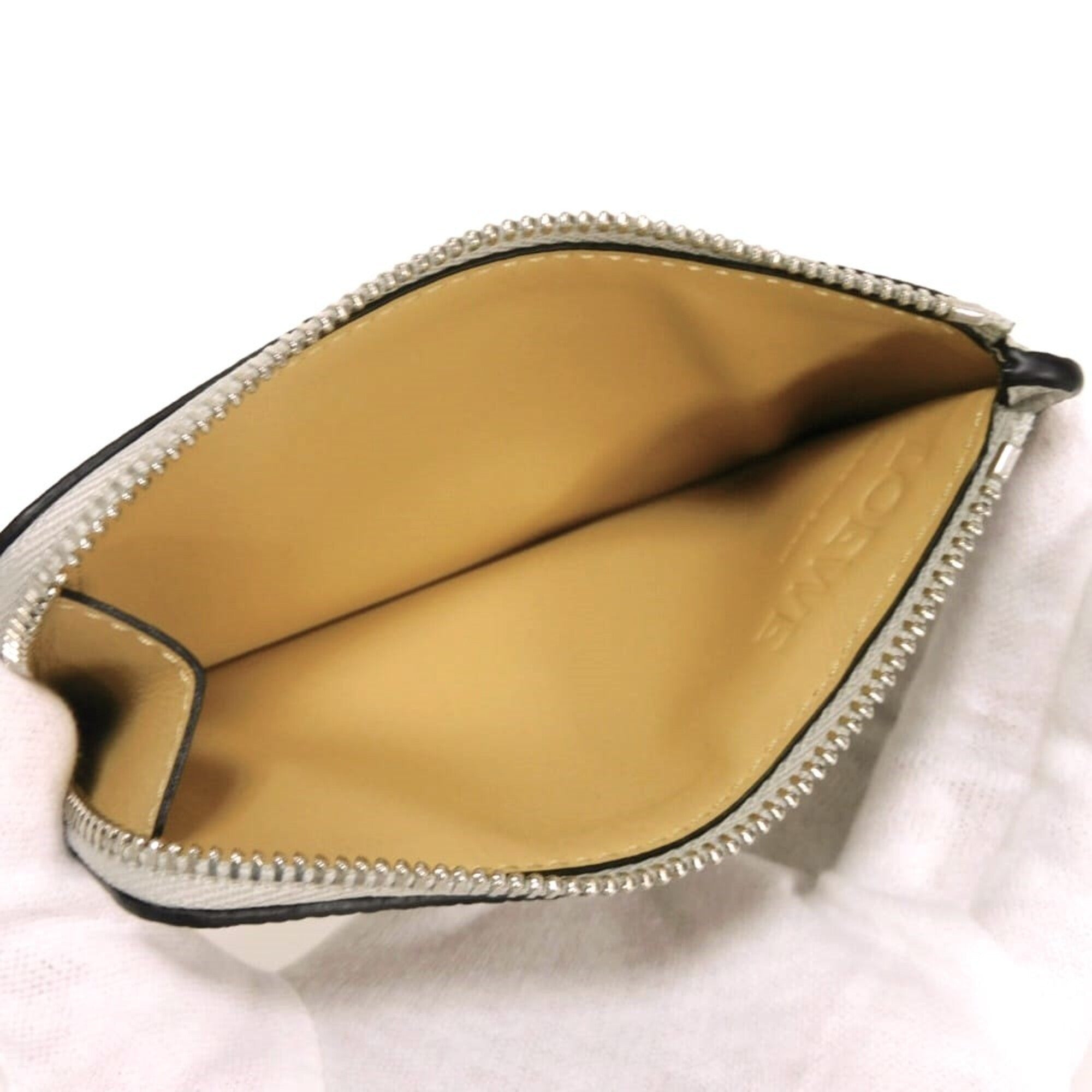 Loewe Gray Leather Coin Purse/Coin Case (Pre-Owned)