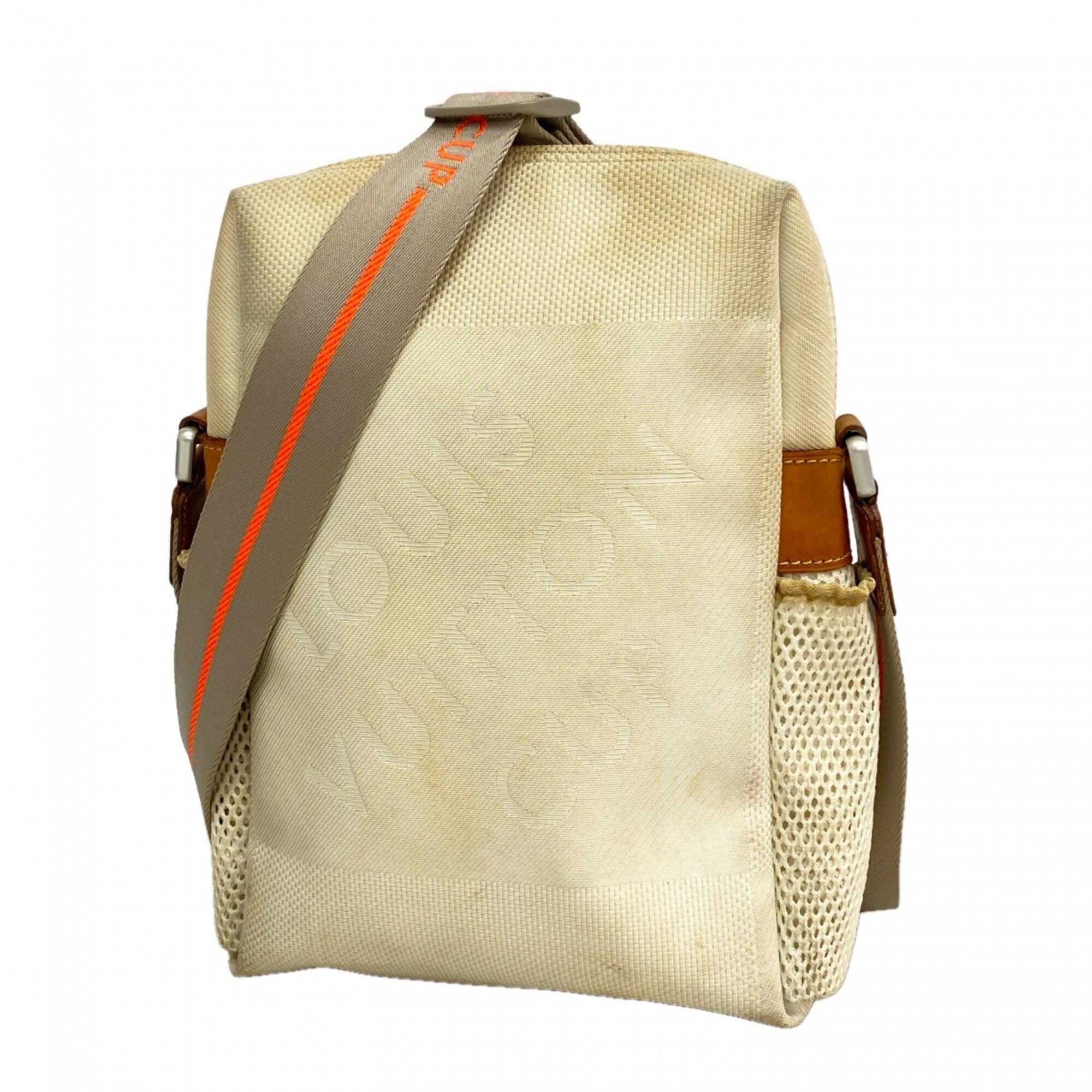 Louis Vuitton White Shoulder Bag (Pre-Owned)