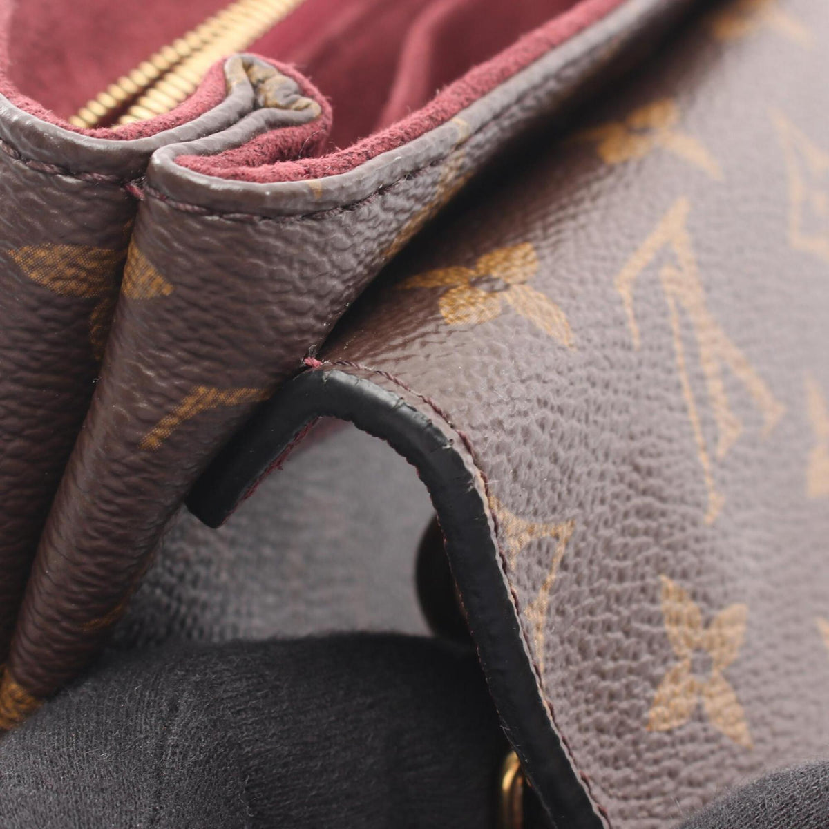 Louis Vuitton Bordeaux Brown Monogram Monogram Leather Handbag Shoulder Bag (Pre-Owned)