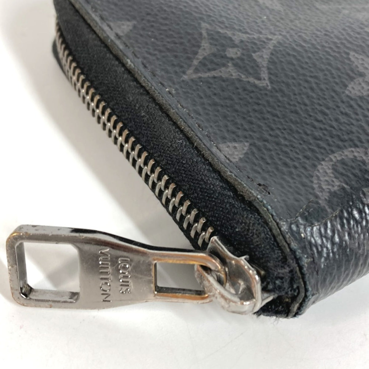 Louis Vuitton Black Monogram Eclipse Long Wallet (Bi-Fold) (Pre-Owned)