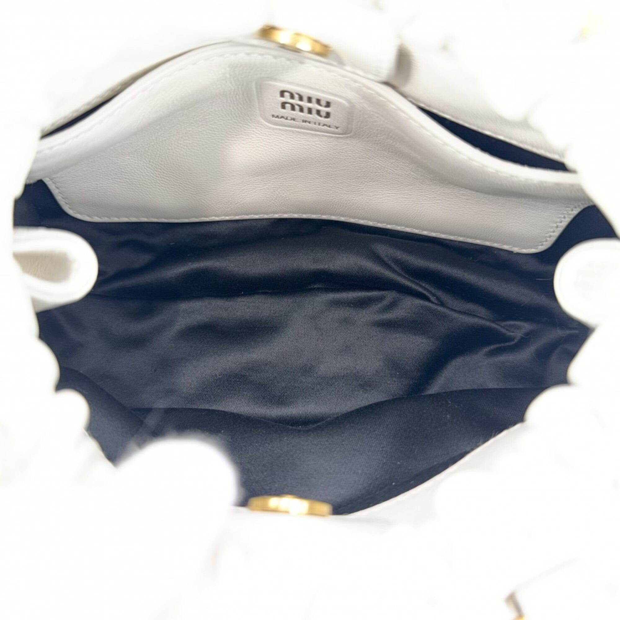 Miu Miu Ivory Leather Handbag (Pre-Owned)