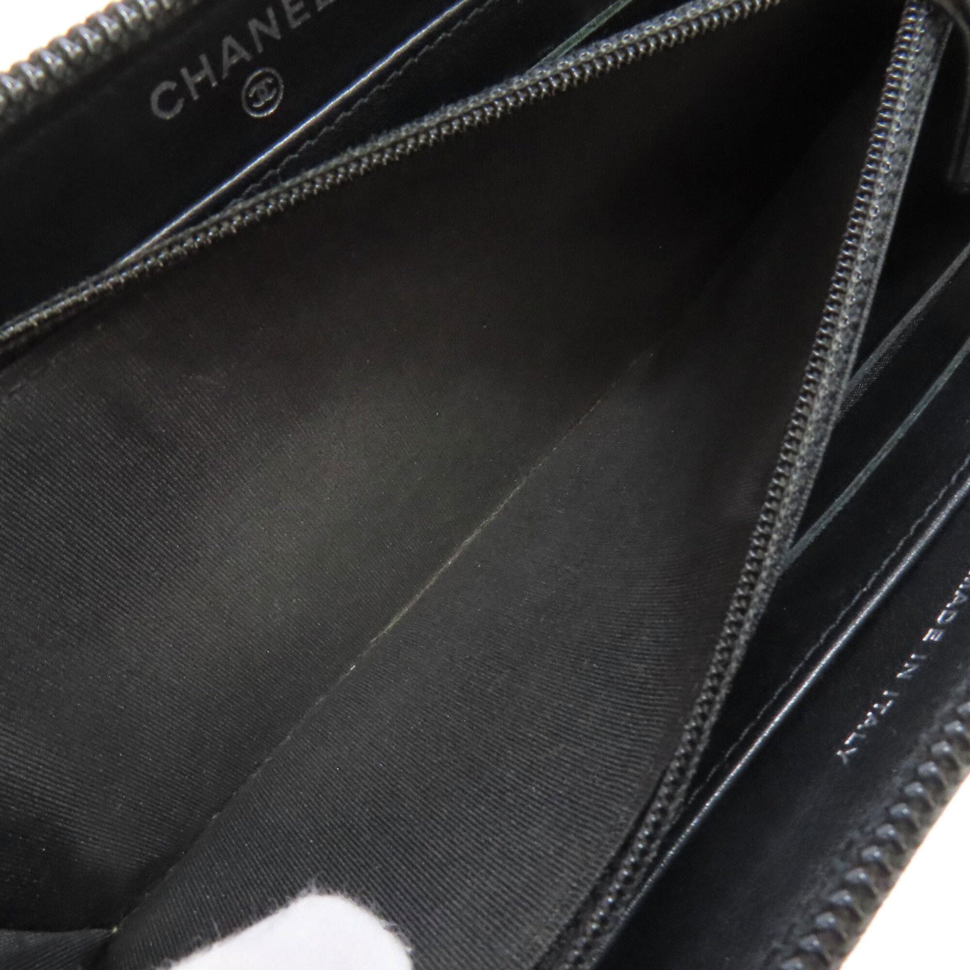 Chanel Black Leather Long Wallet (Bi-Fold) (Pre-Owned)