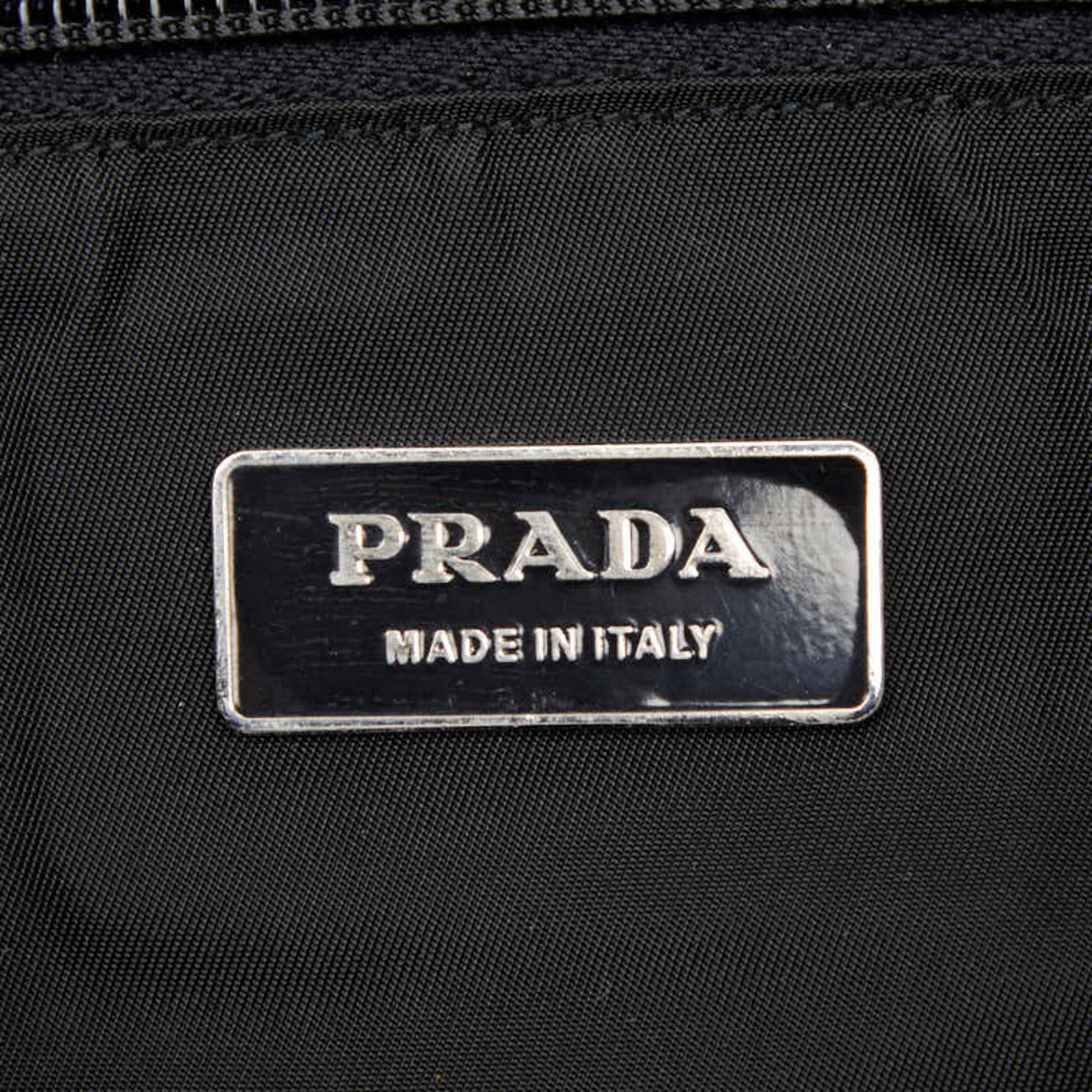 Prada Black Nylon Shoulder Bag (Pre-Owned)