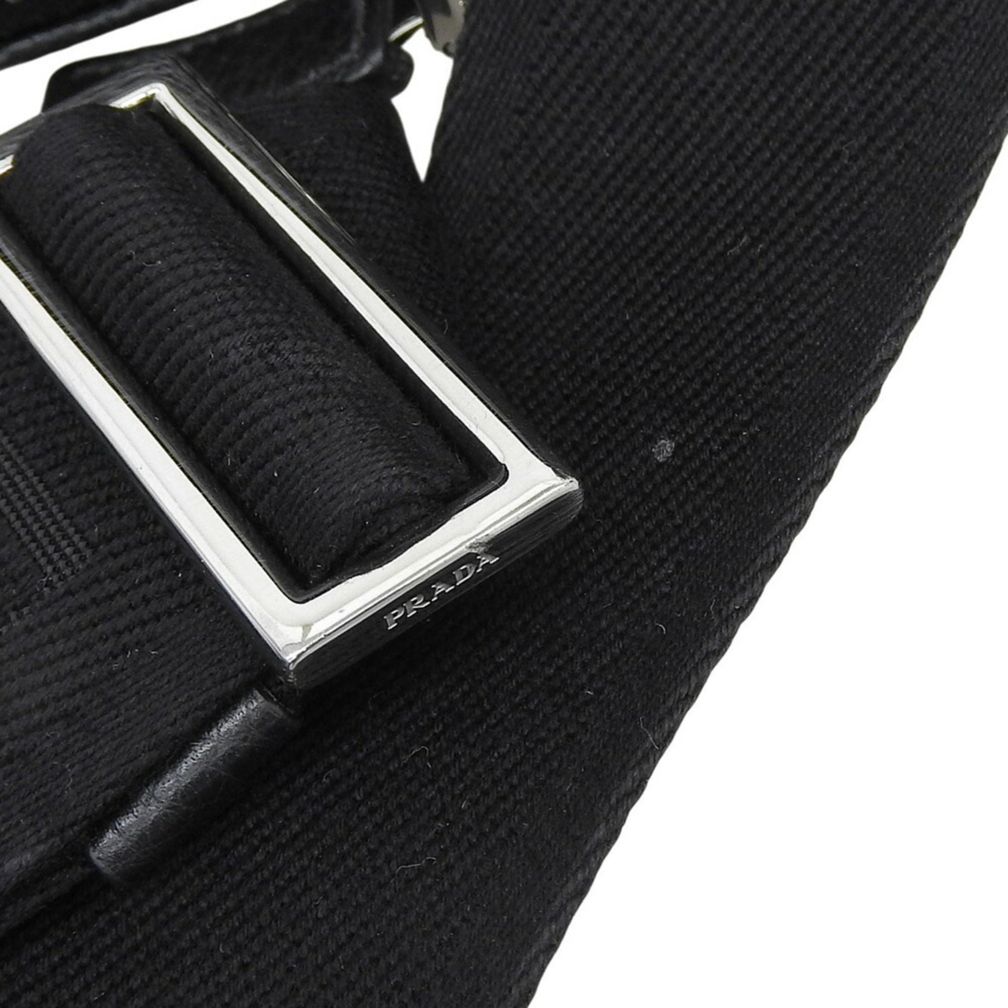 Prada Black Vitello Daino Sling Bag (Pre-Owned)