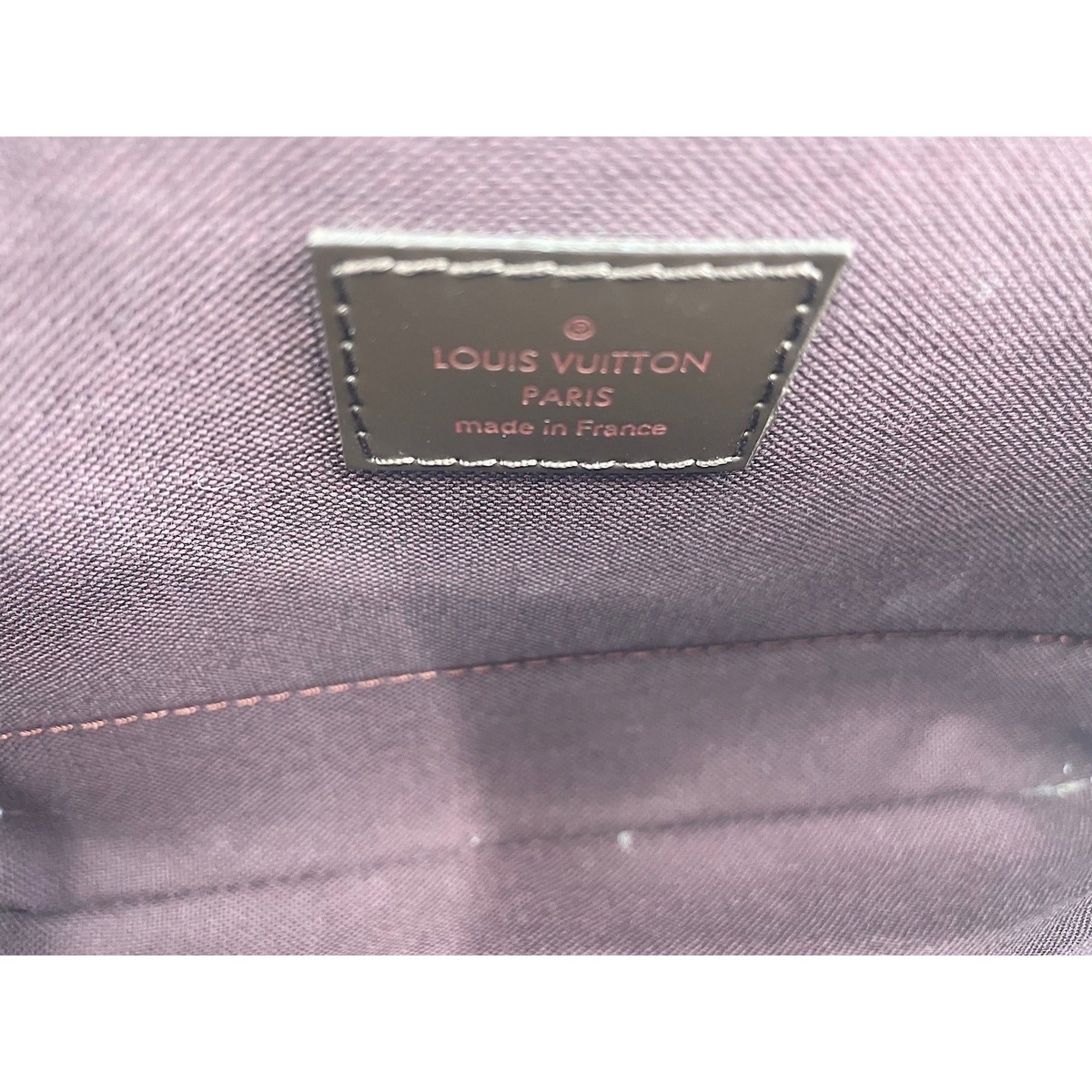 Louis Vuitton Brown Shoulder Bag (Pre-Owned)