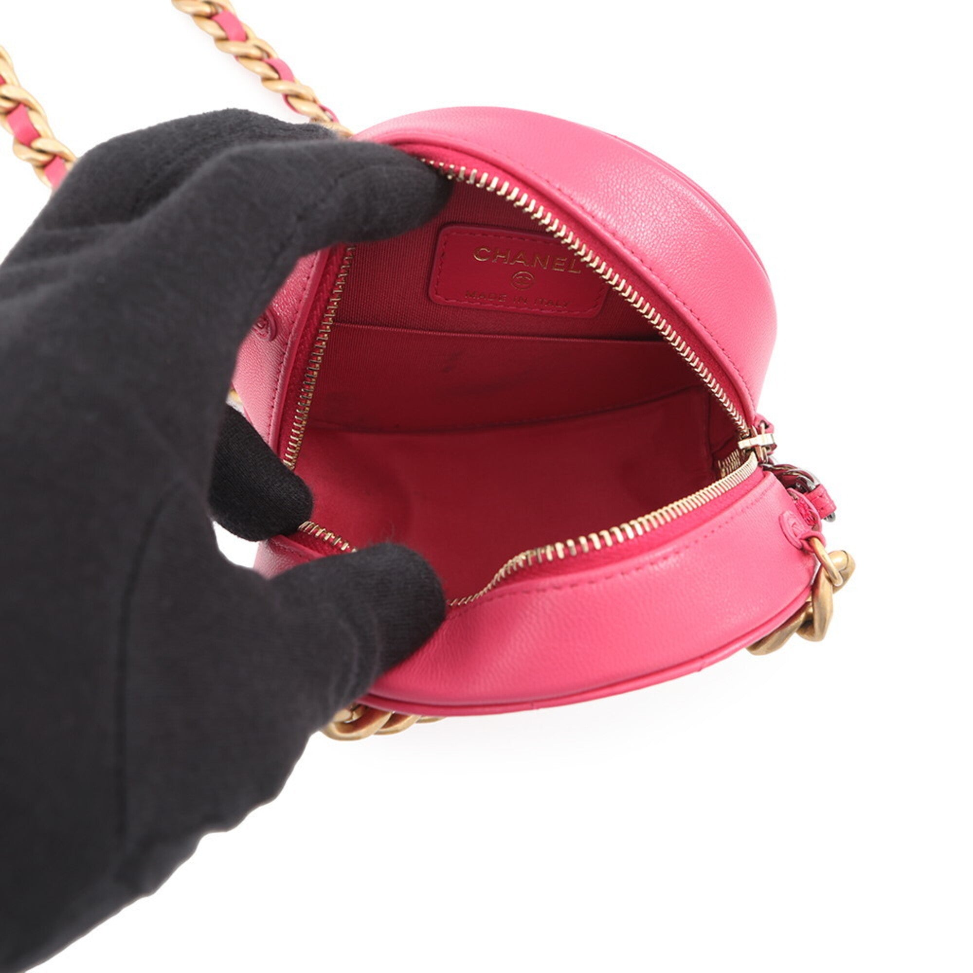 Chanel Pink Leather Handbag Shoulder Bag (Pre-Owned)