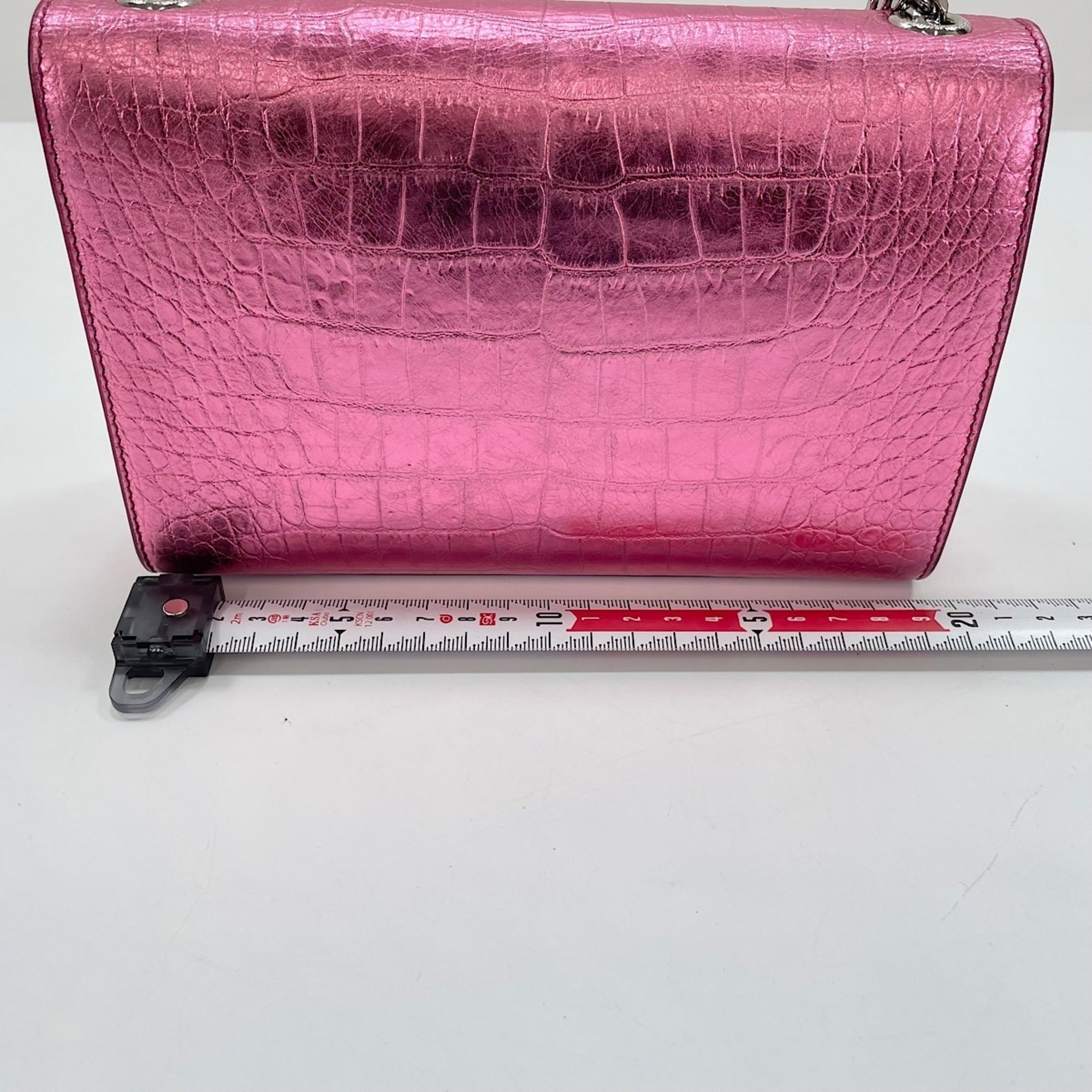 Yves Saint Laurent Cassandre Pink Leather Shoulder Bag (Pre-Owned)