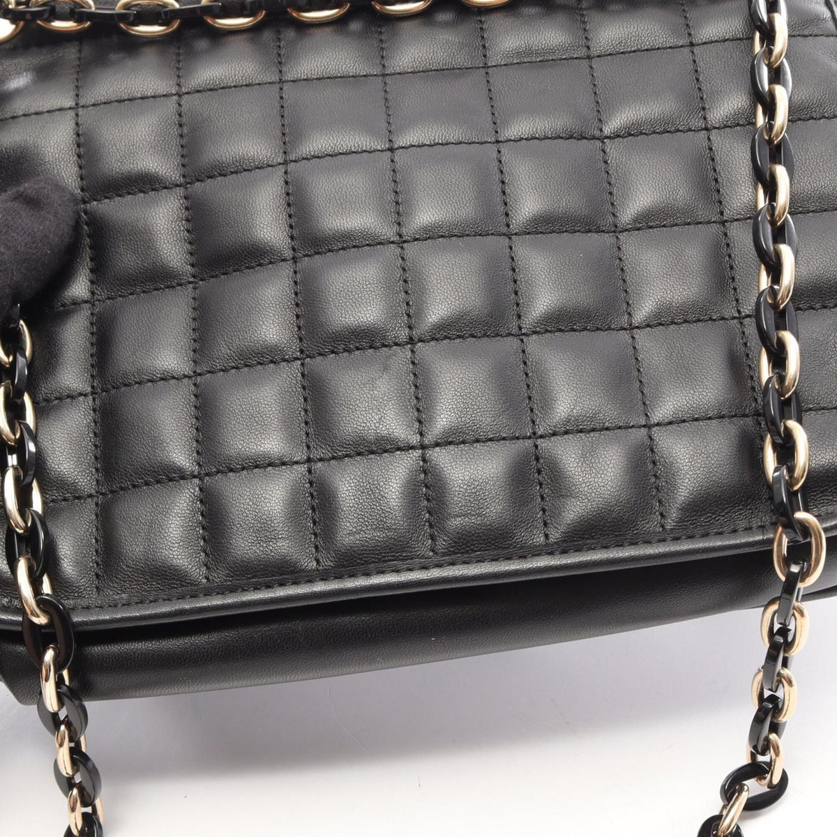 Chanel Black Leather Handbag Shoulder Bag (Pre-Owned)