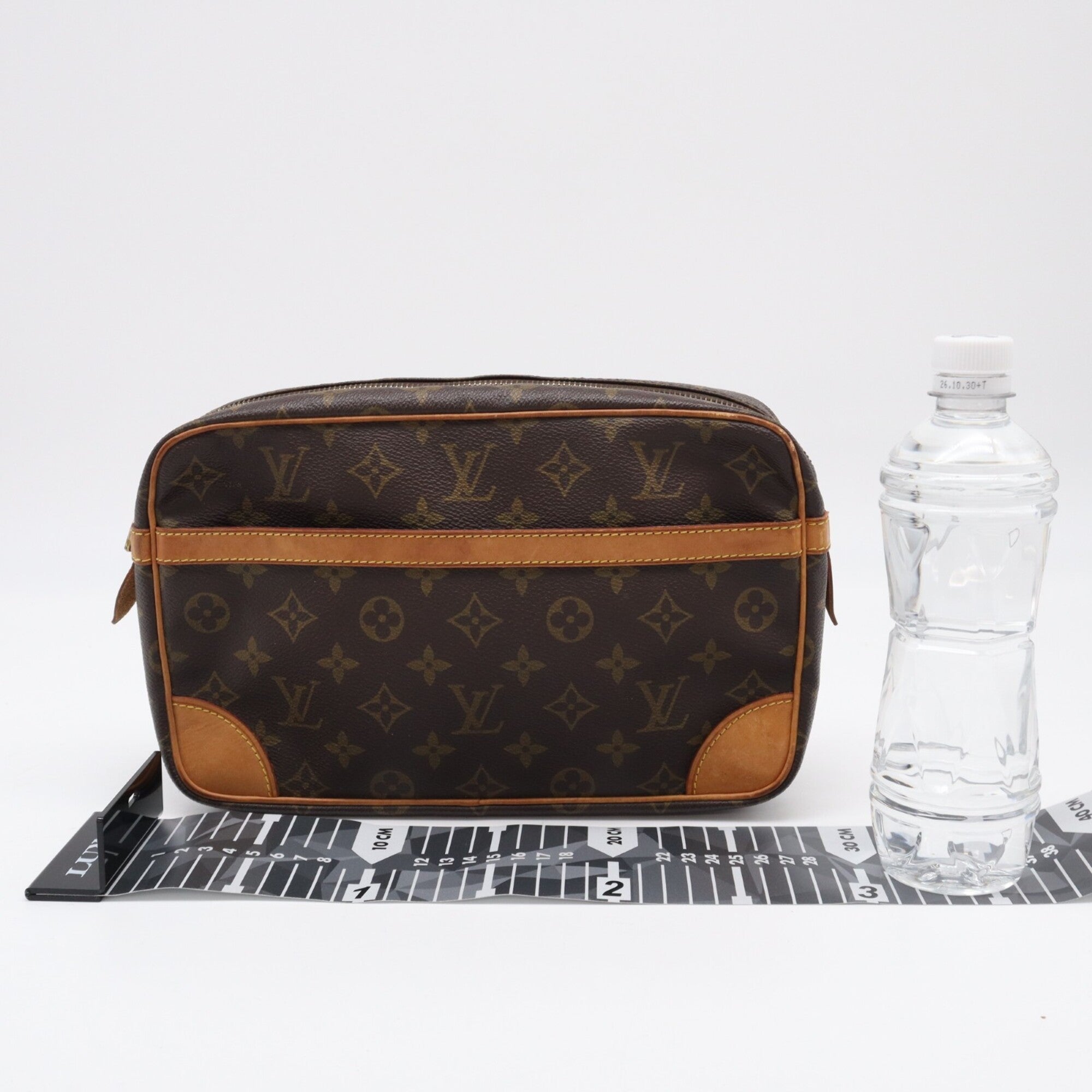 Louis Vuitton Monogram Beige Brown Coated Canvas Leather Clutch Bag (Pre-Owned)