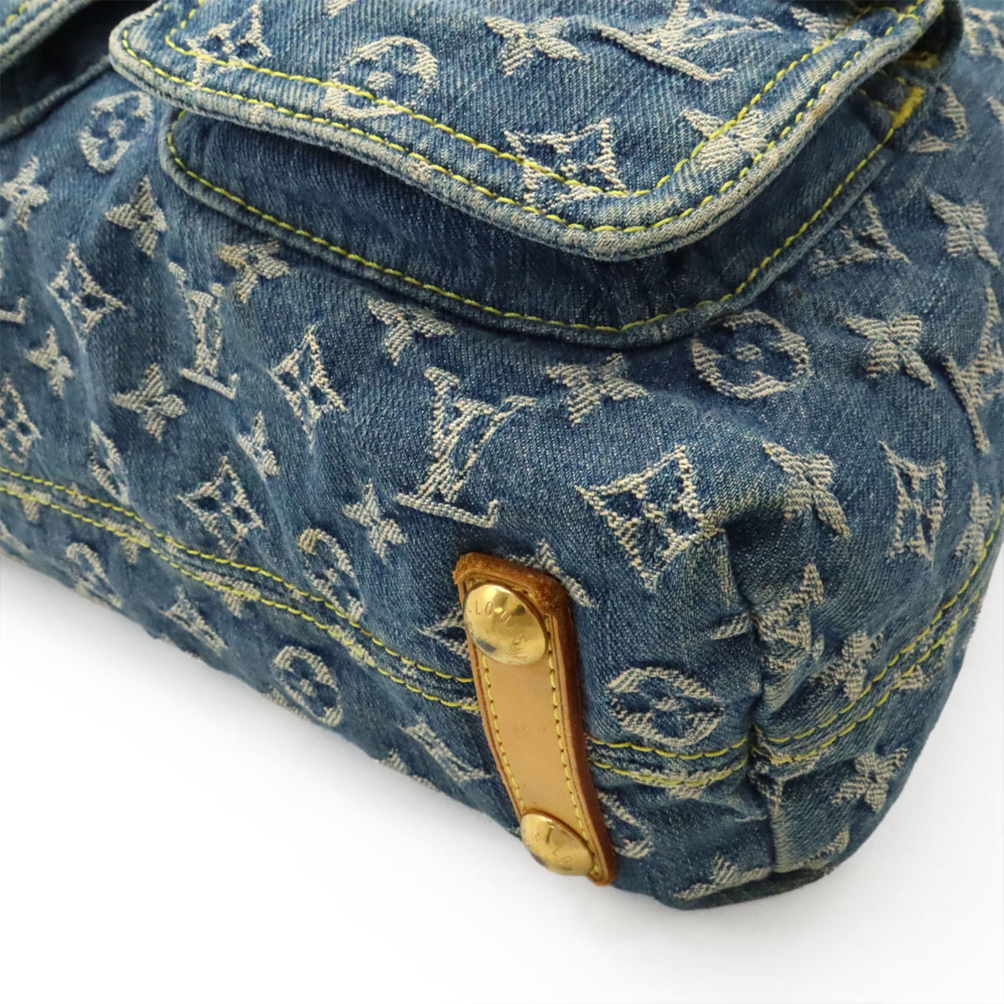 Louis Vuitton Blue Monogram Denim Shoulder Bag (Pre-Owned)