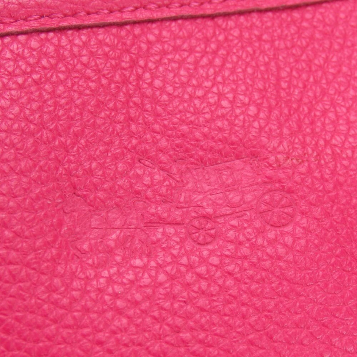 Coach Pink Leather Shoulder Bag (Pre-Owned)