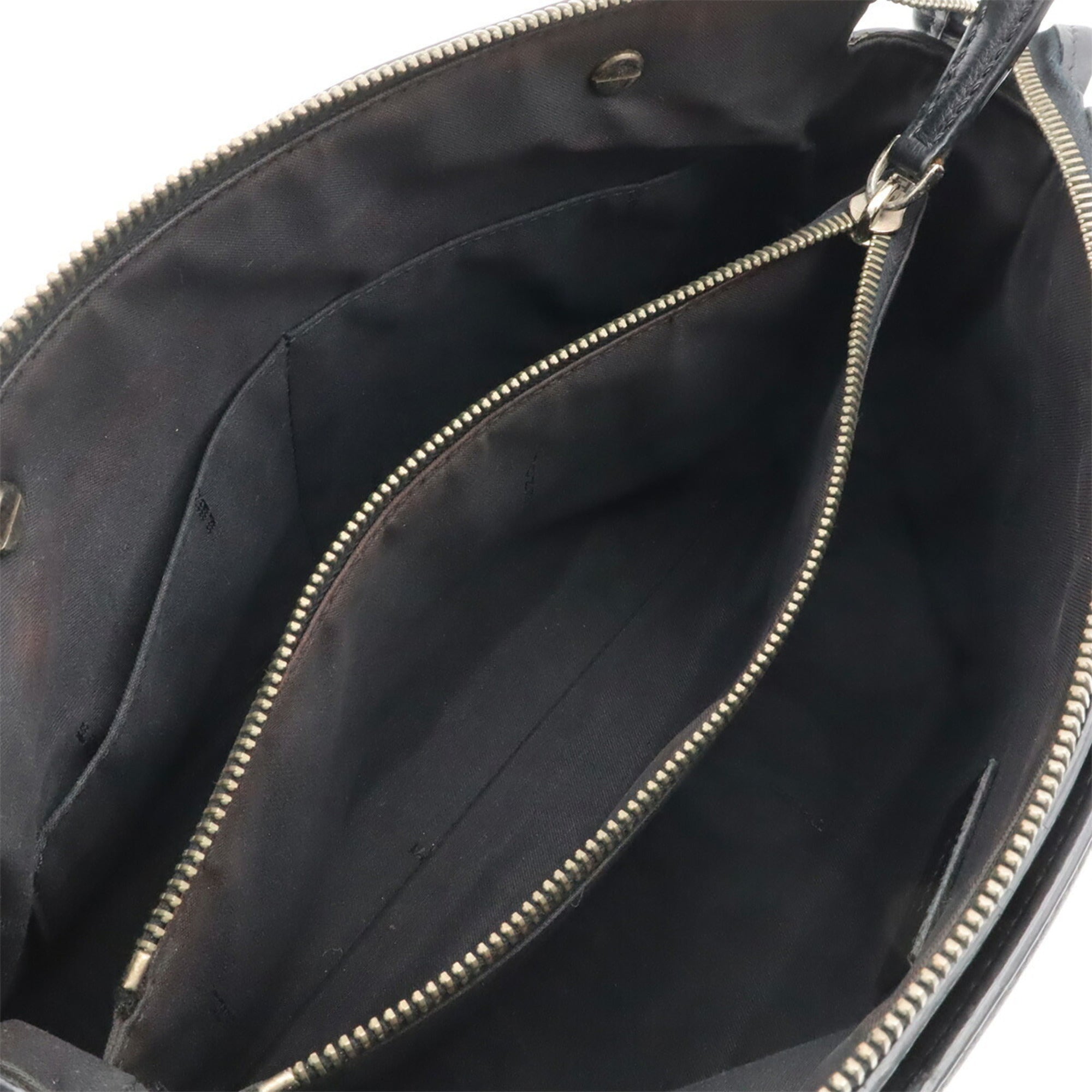 Fendi Black Leather Handbag Shoulder Bag (Pre-Owned)