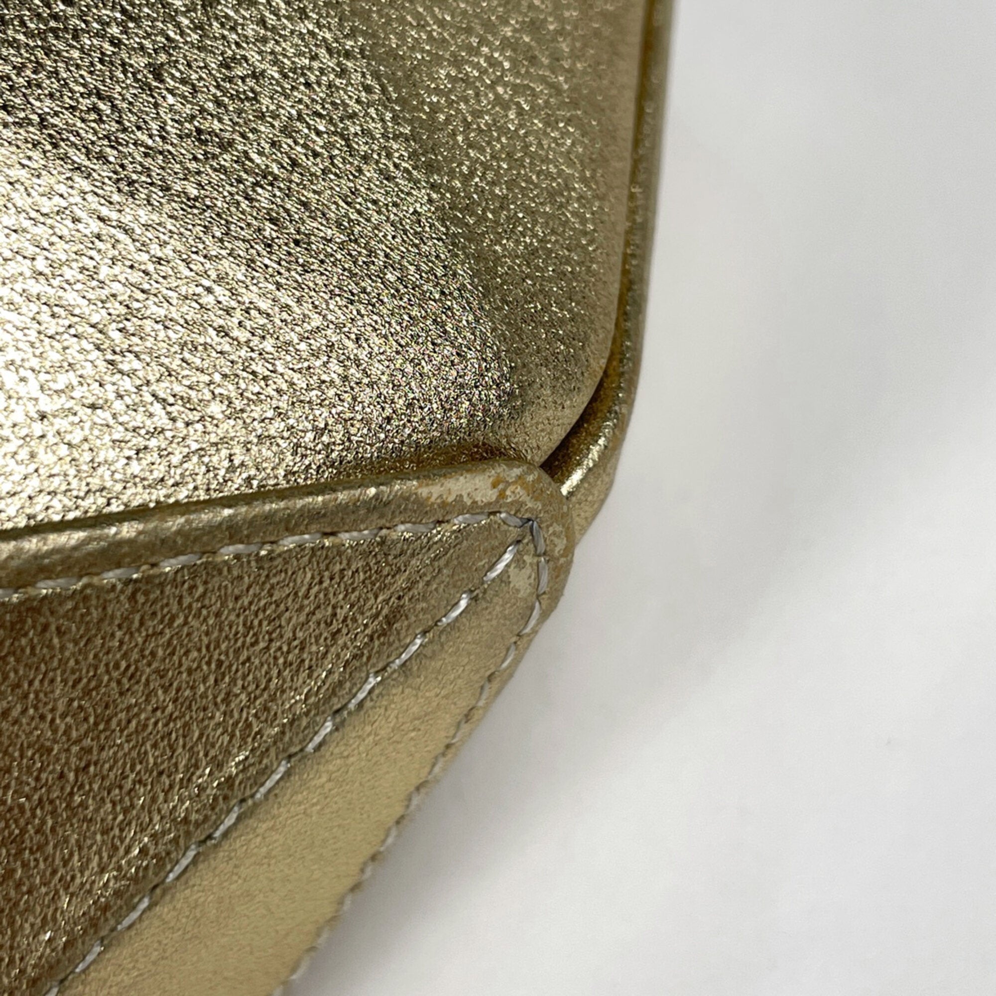 Chanel Gold Leather Clutch Bag (Pre-Owned)