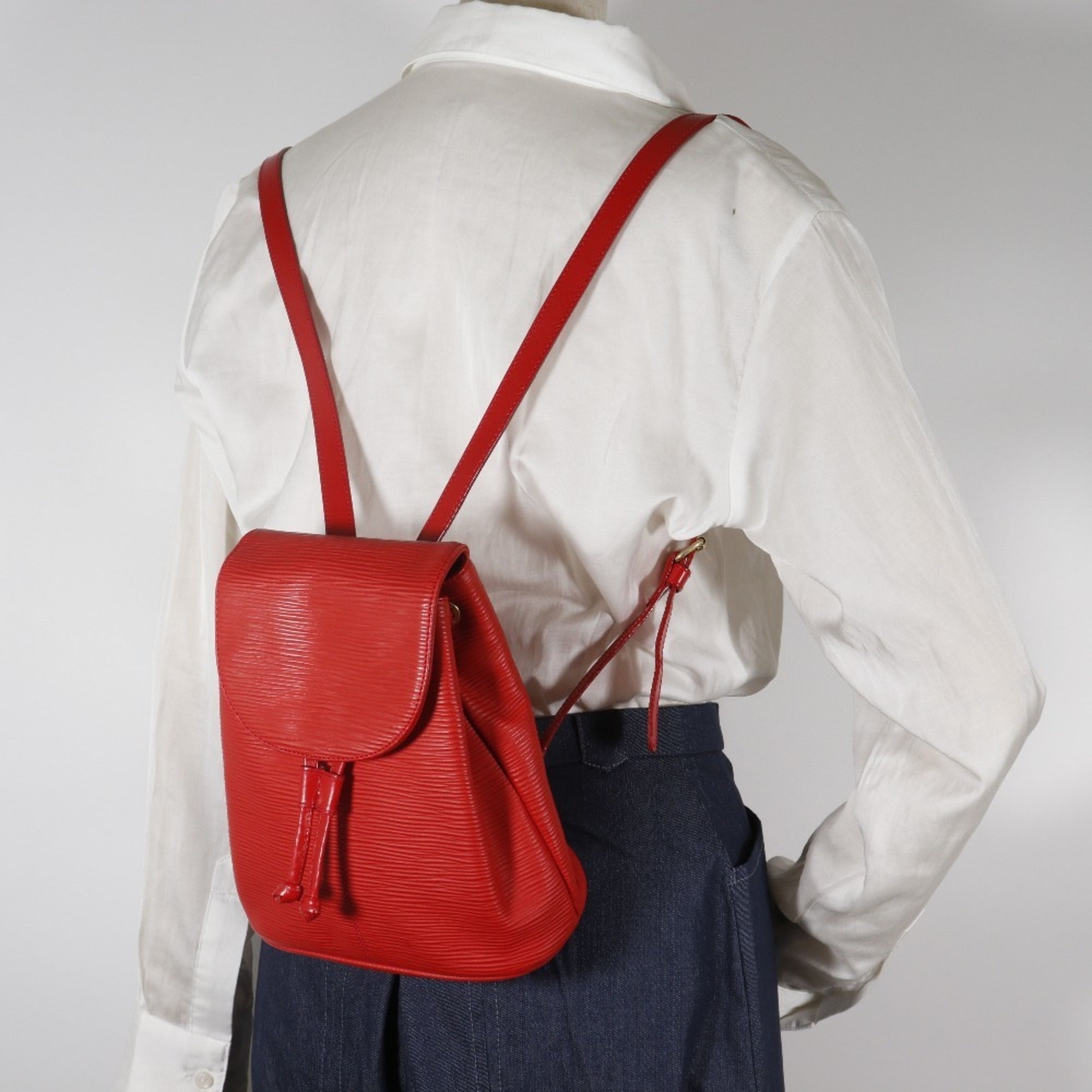 Fendi Red Color Leather Backpack (Pre-Owned)
