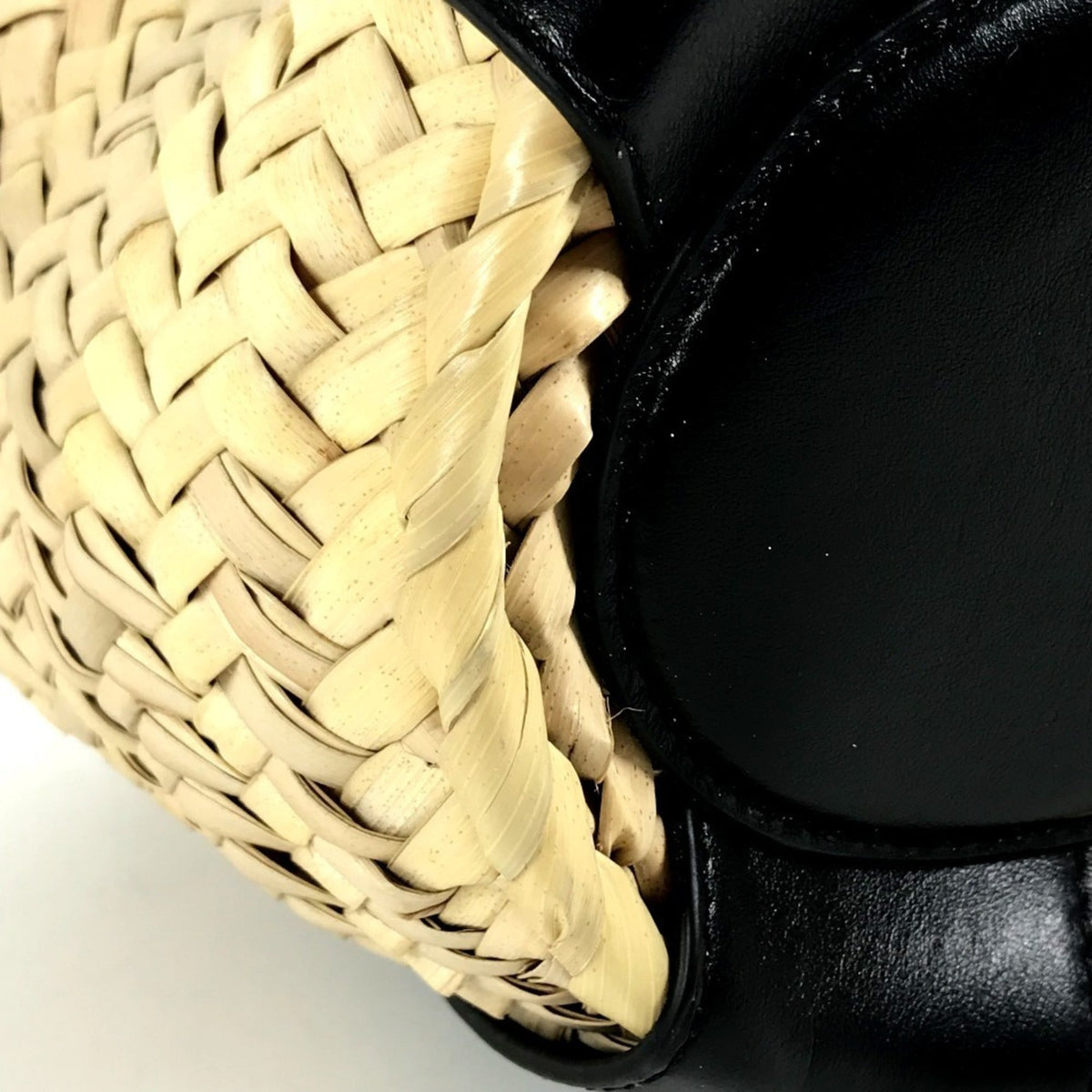 Chloé Beige Black Raffia Leather Basket Handbag Shoulder Bag Tote Bag (Pre-Owned)