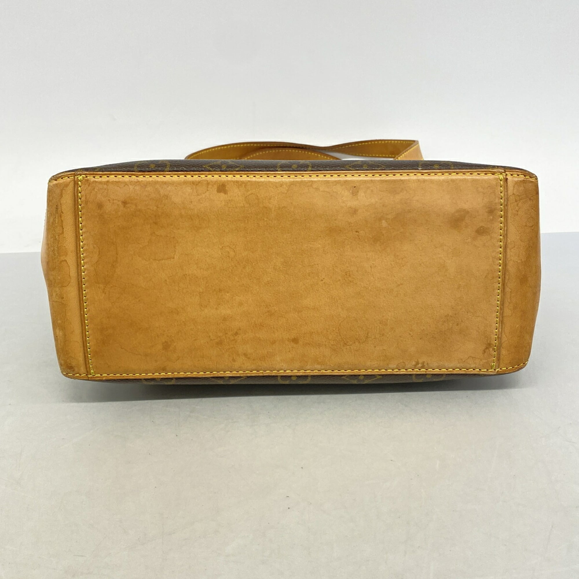 Louis Vuitton Brown Tote Bag (Pre-Owned)