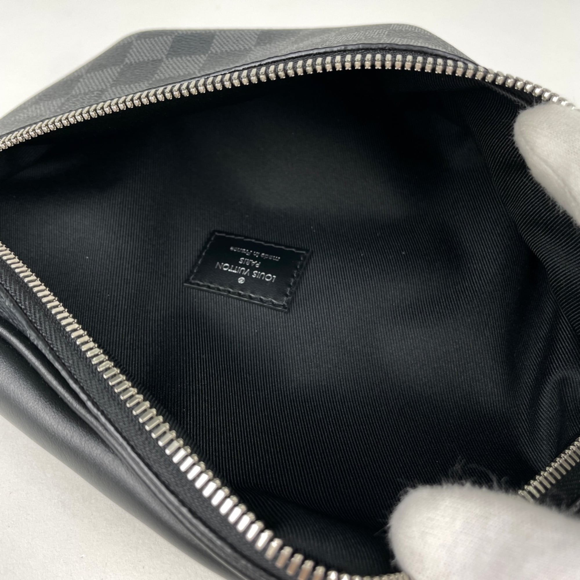 Louis Vuitton Damier Graphite Black Noir Damier Graphite Fanny Pack (Pre-Owned)