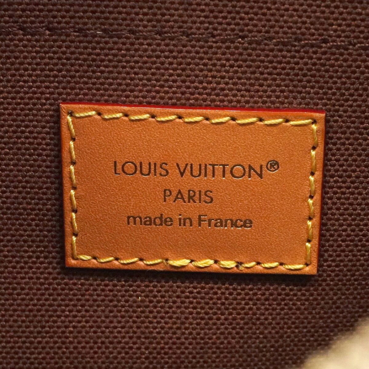 Louis Vuitton Brown Shoulder Bag (Pre-Owned)