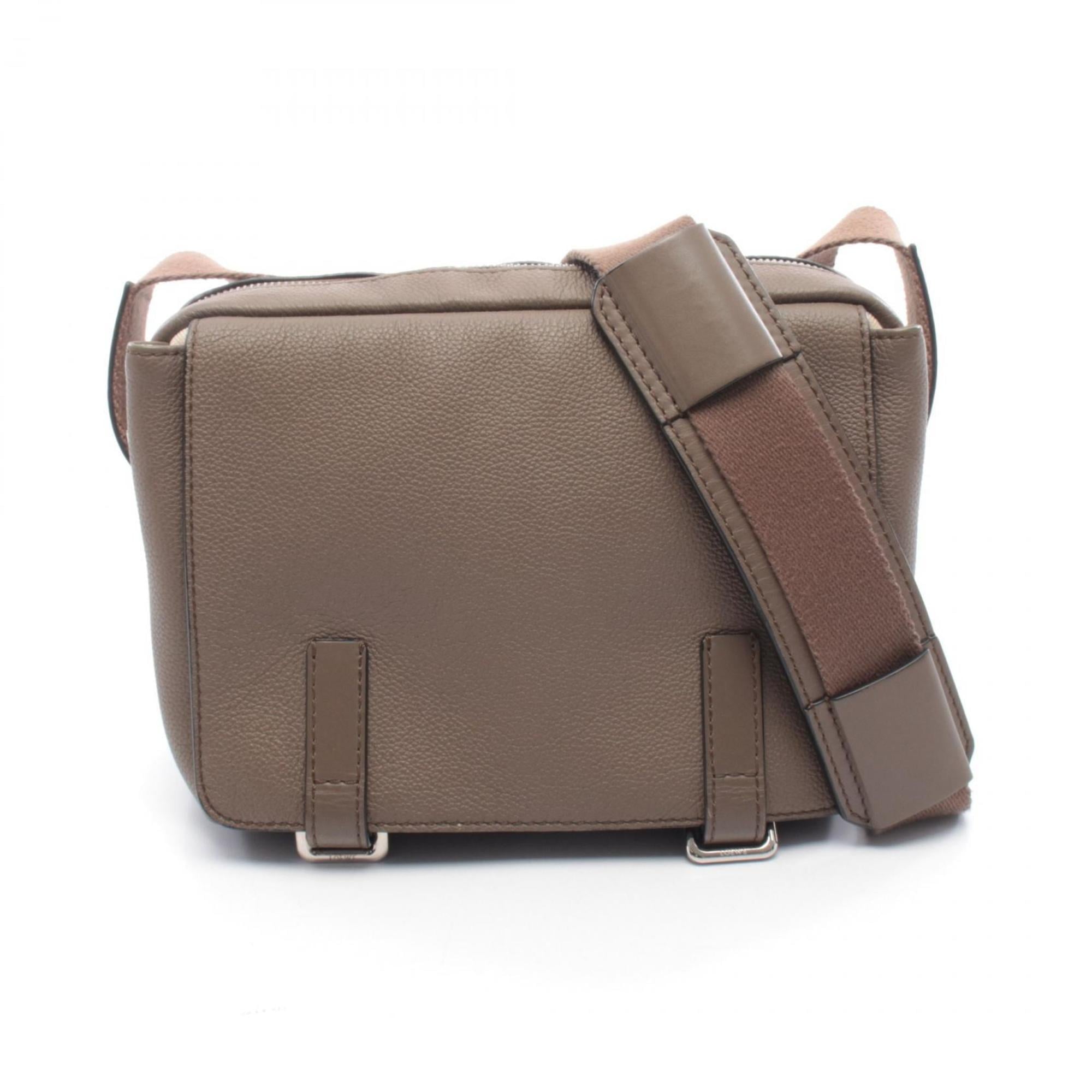 Loewe Gray Leather Handbag Shoulder Bag (Pre-Owned)